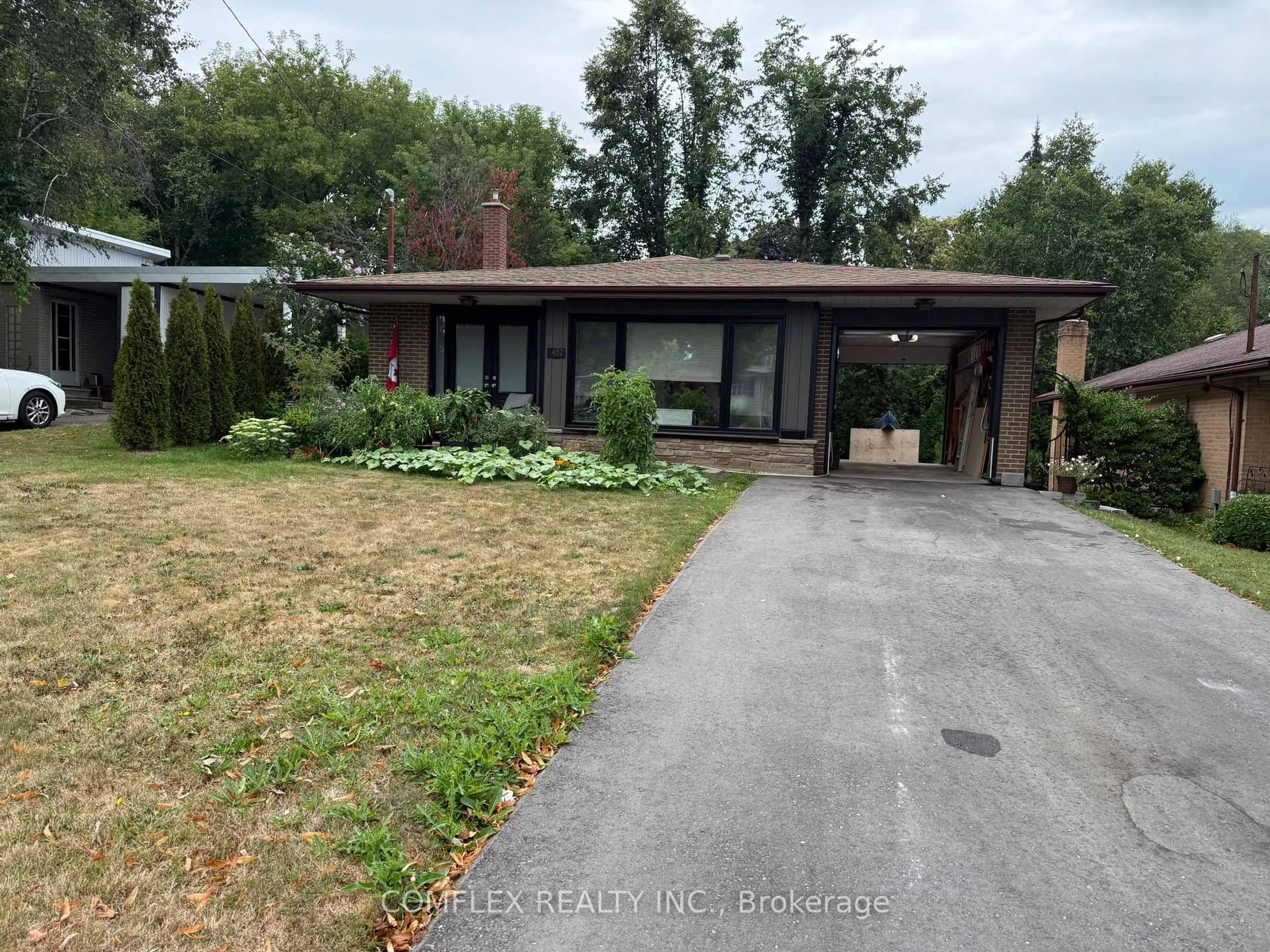 Unknown for 452 Juliana Dr, Oshawa Ontario L1G 2E8