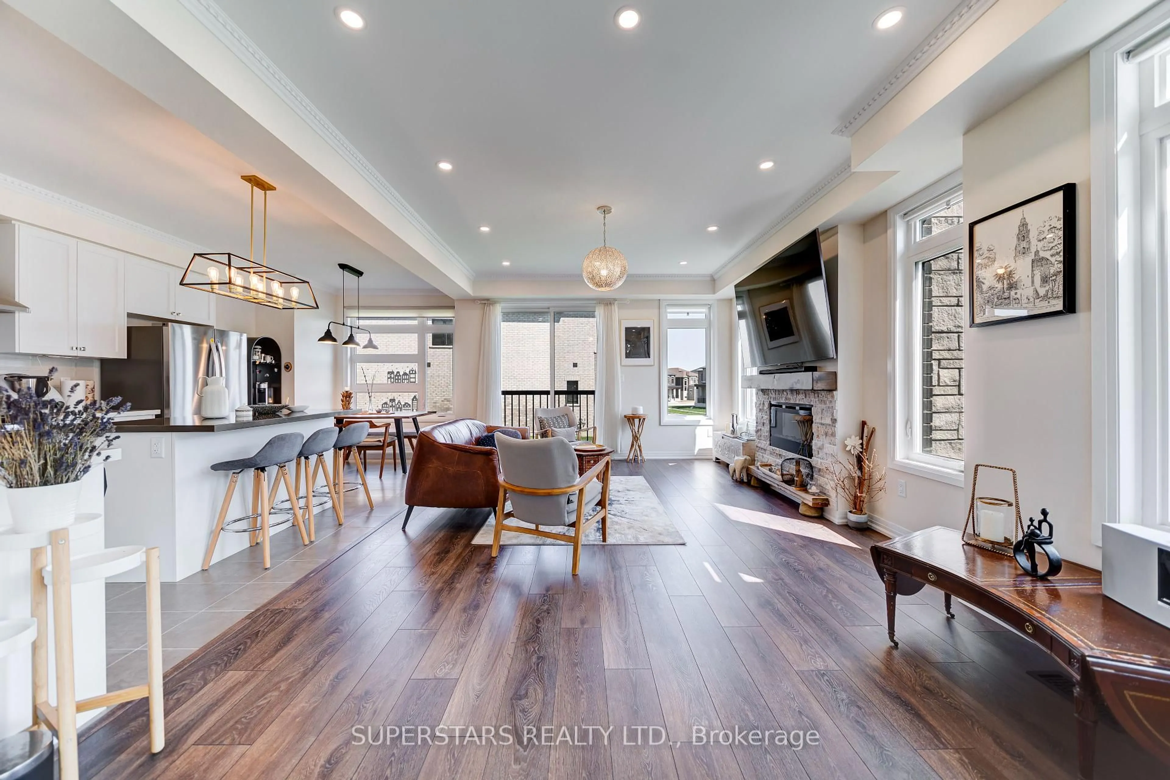 Open concept kitchen, unknown for 114 Armilia Pl, Whitby Ontario L1P 0P7