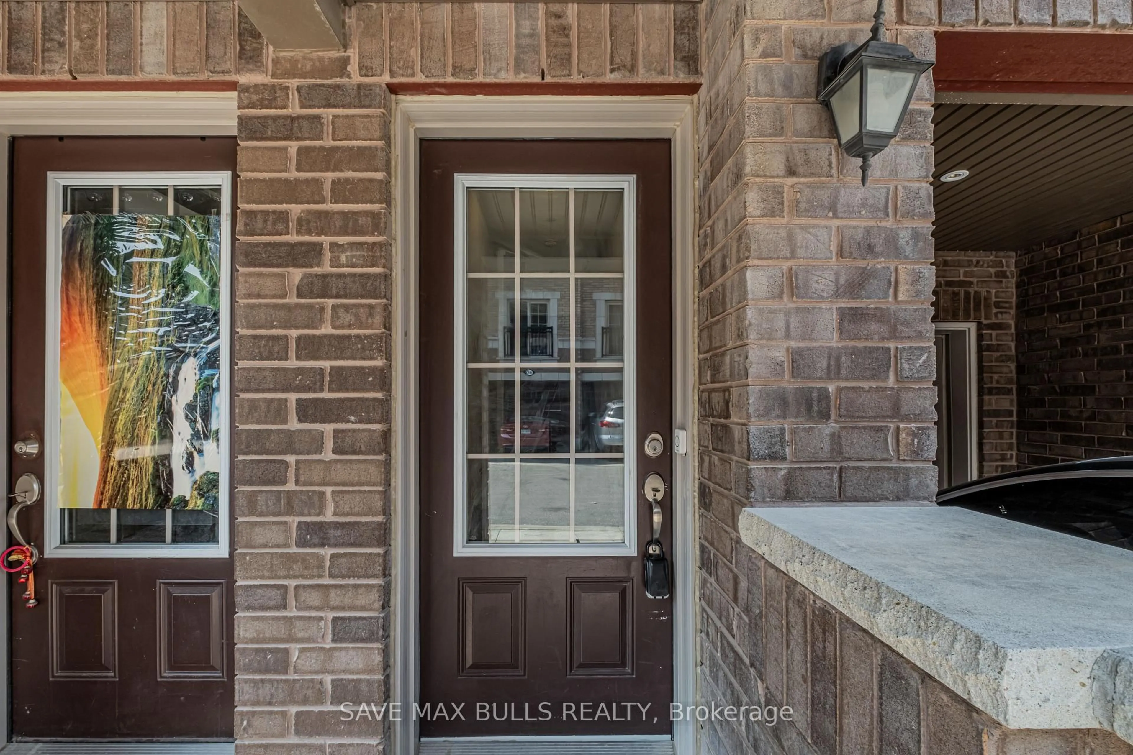 Indoor entryway for 146 Giboulee Path, Oshawa Ontario L1L 0M7