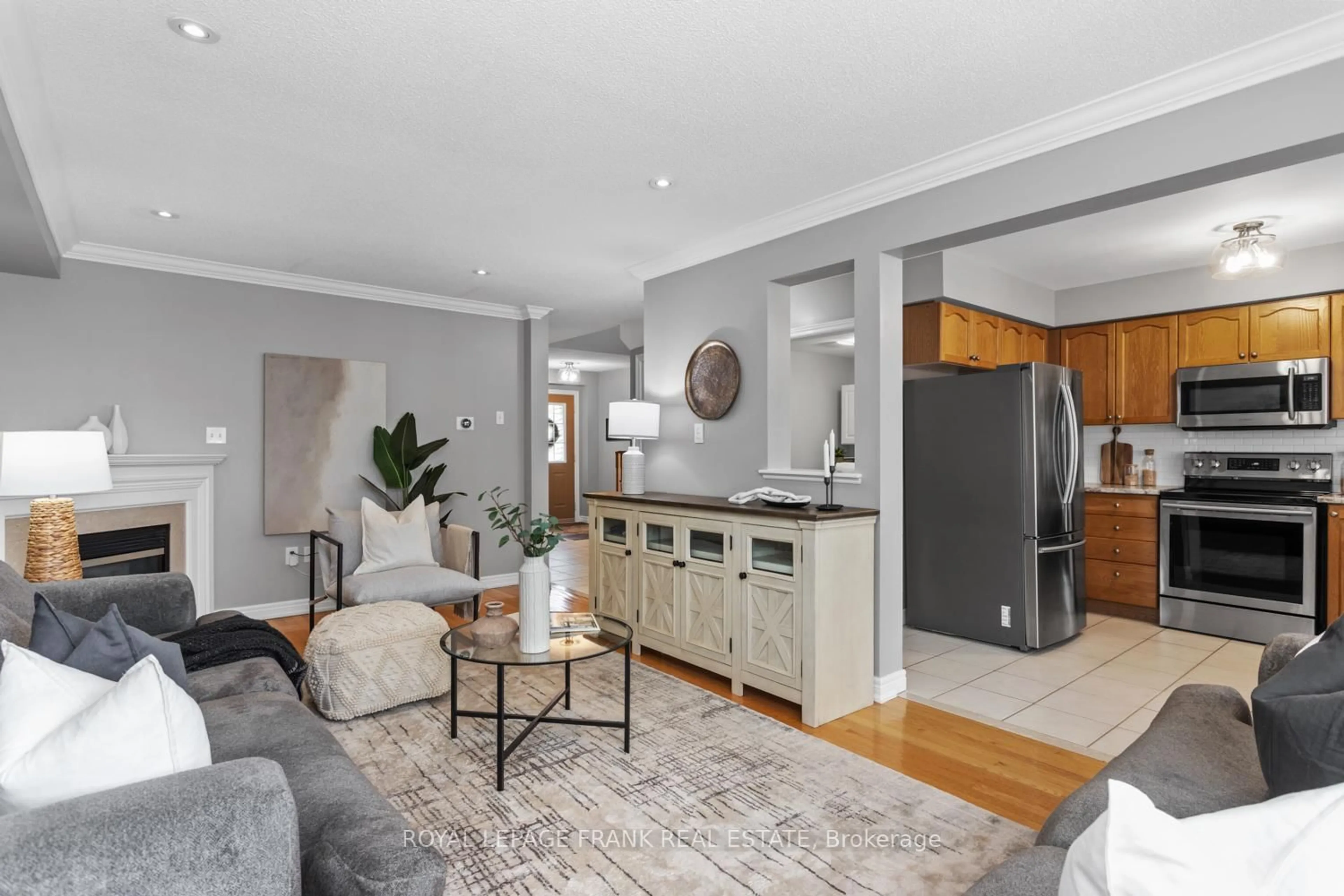 Open concept kitchen, unknown for 11 Staples Ave, Clarington Ontario L1E 3H1