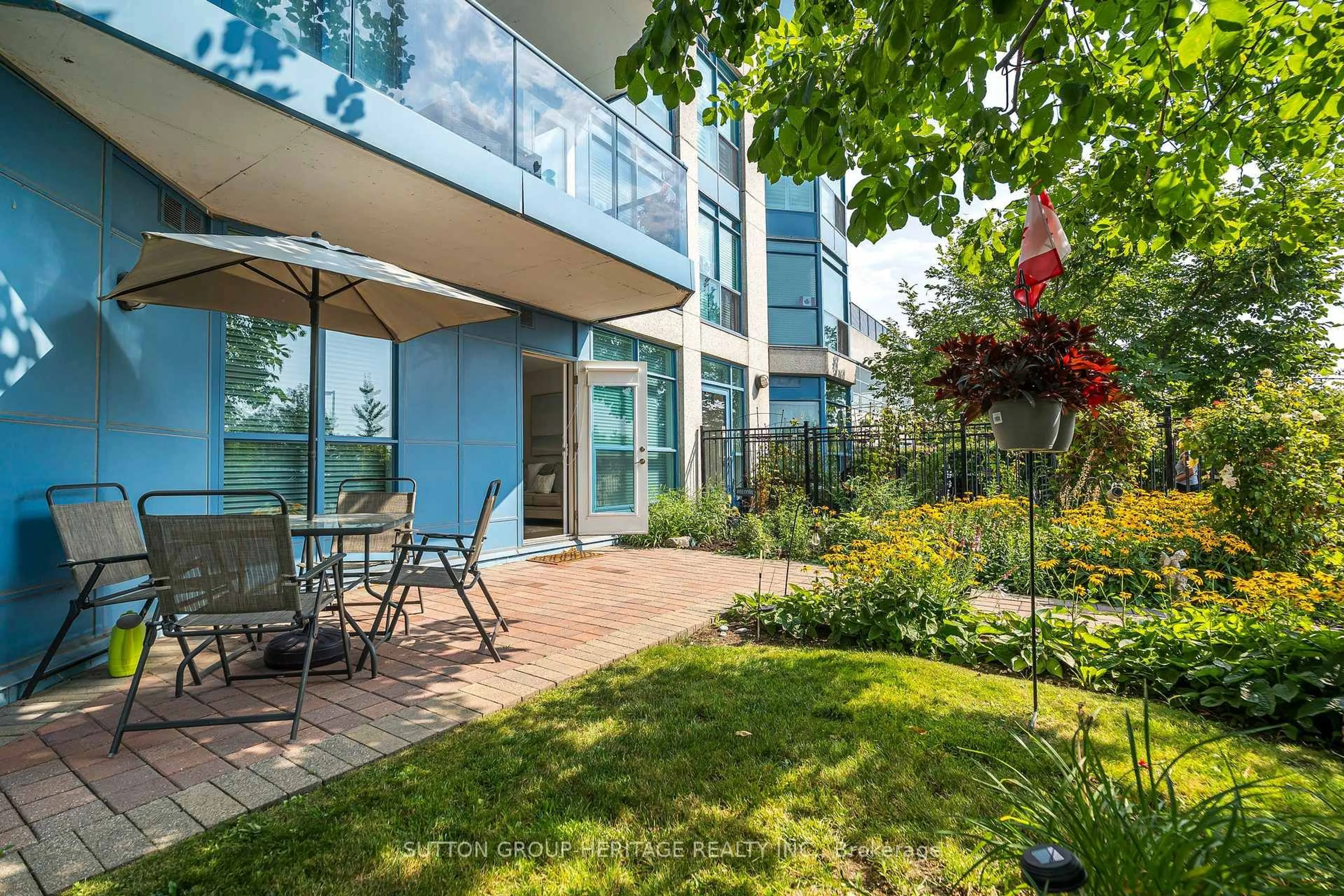 Patio, unknown for 340 Watson St #A02, Whitby Ontario L1N 9G1