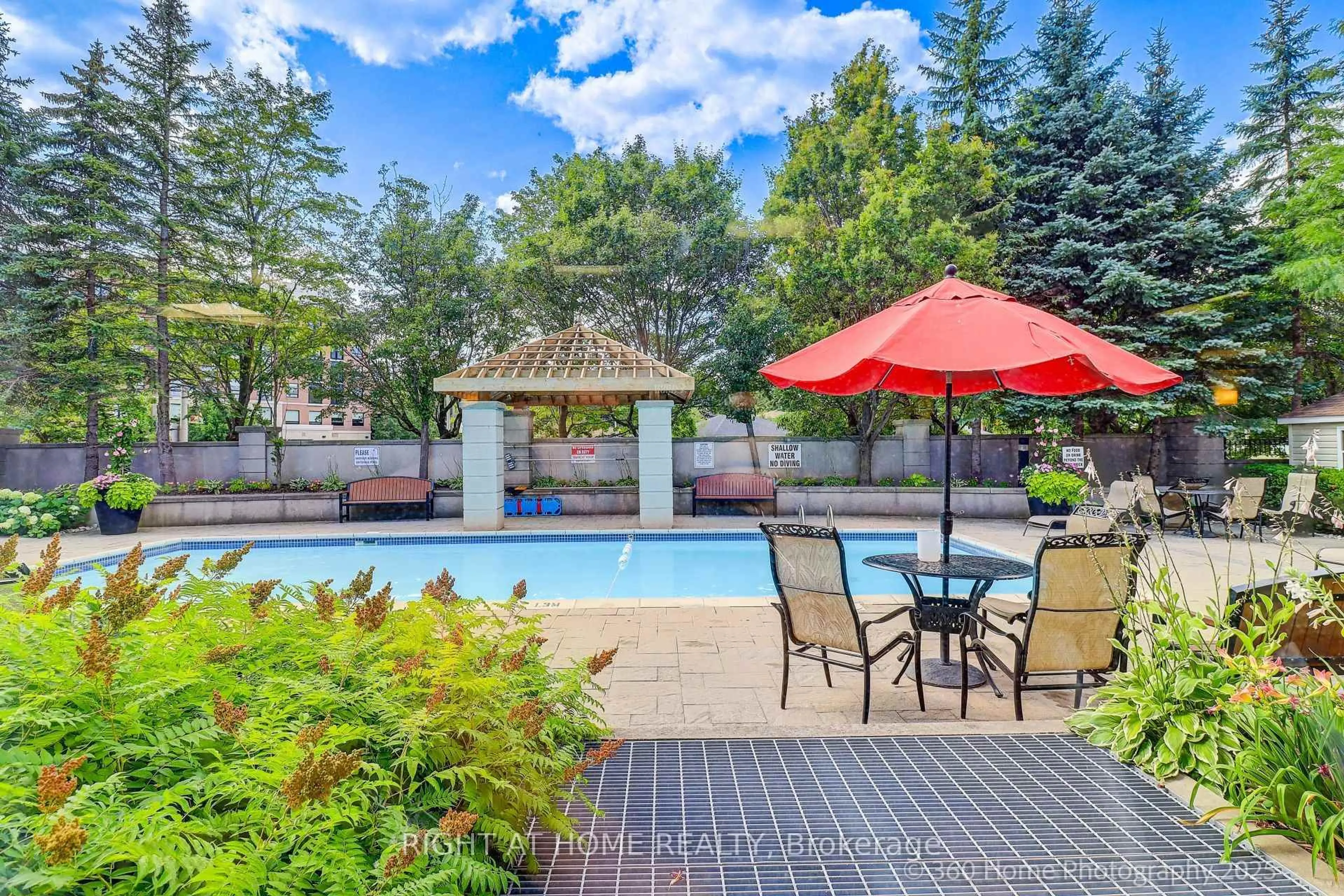 Pool for 1200 The Elsplanade #817, Pickering Ontario L1V 6V3