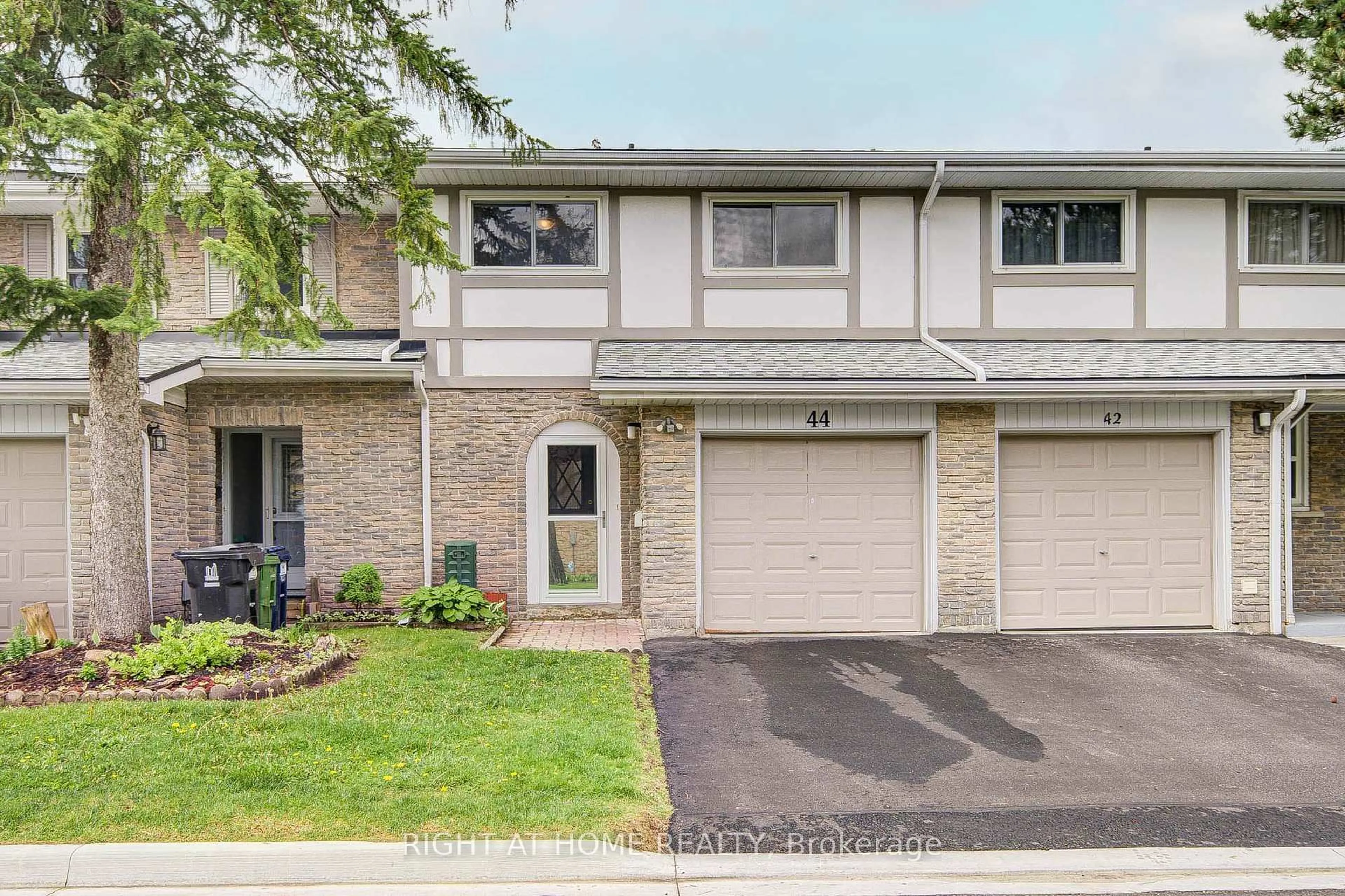 Unknown for 55 Brimwood Blvd #44, Toronto Ontario M1V 1E4