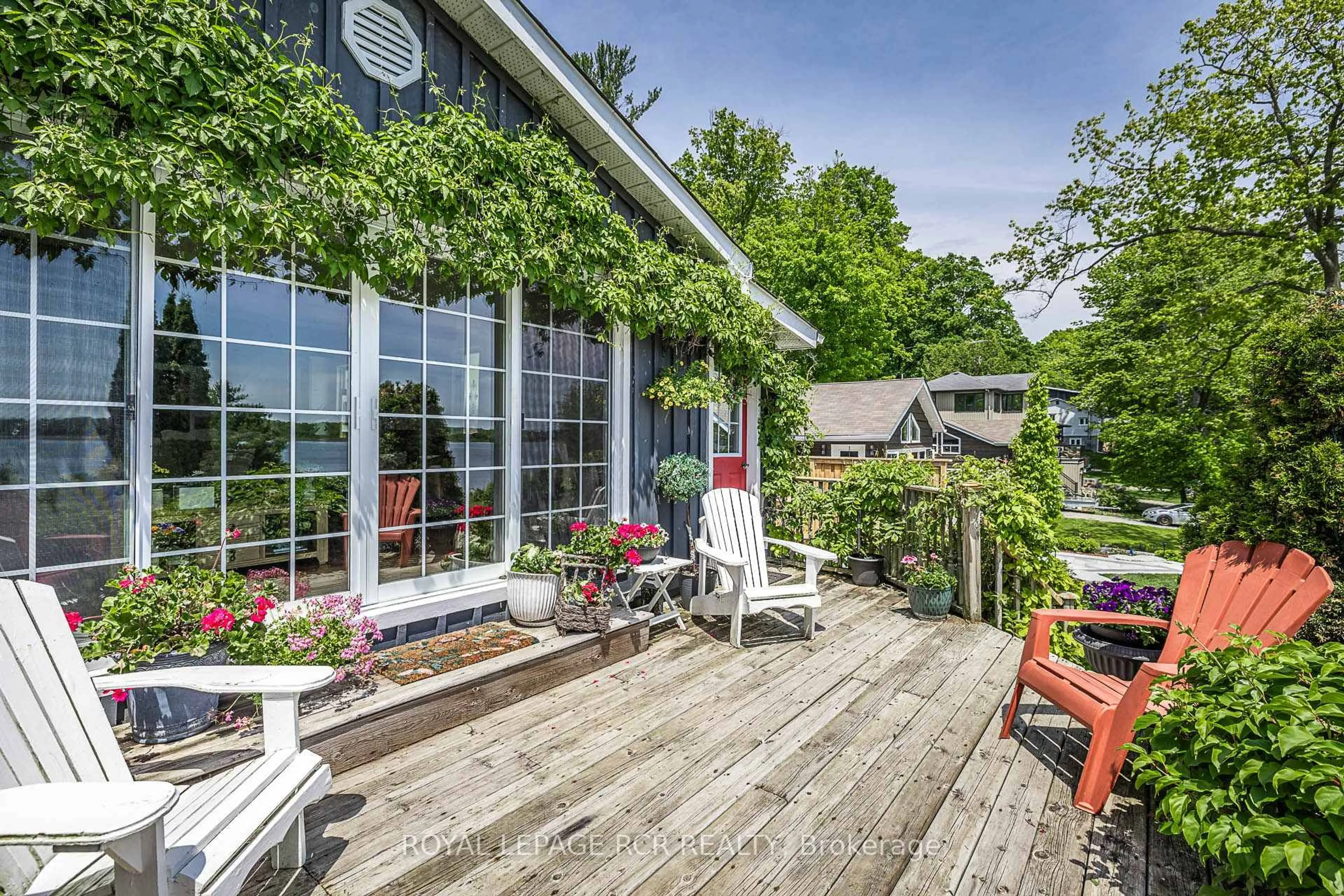Patio, water/lake/river/ocean view for 154 Pine Point Lane, Scugog Ontario L9L 1B4