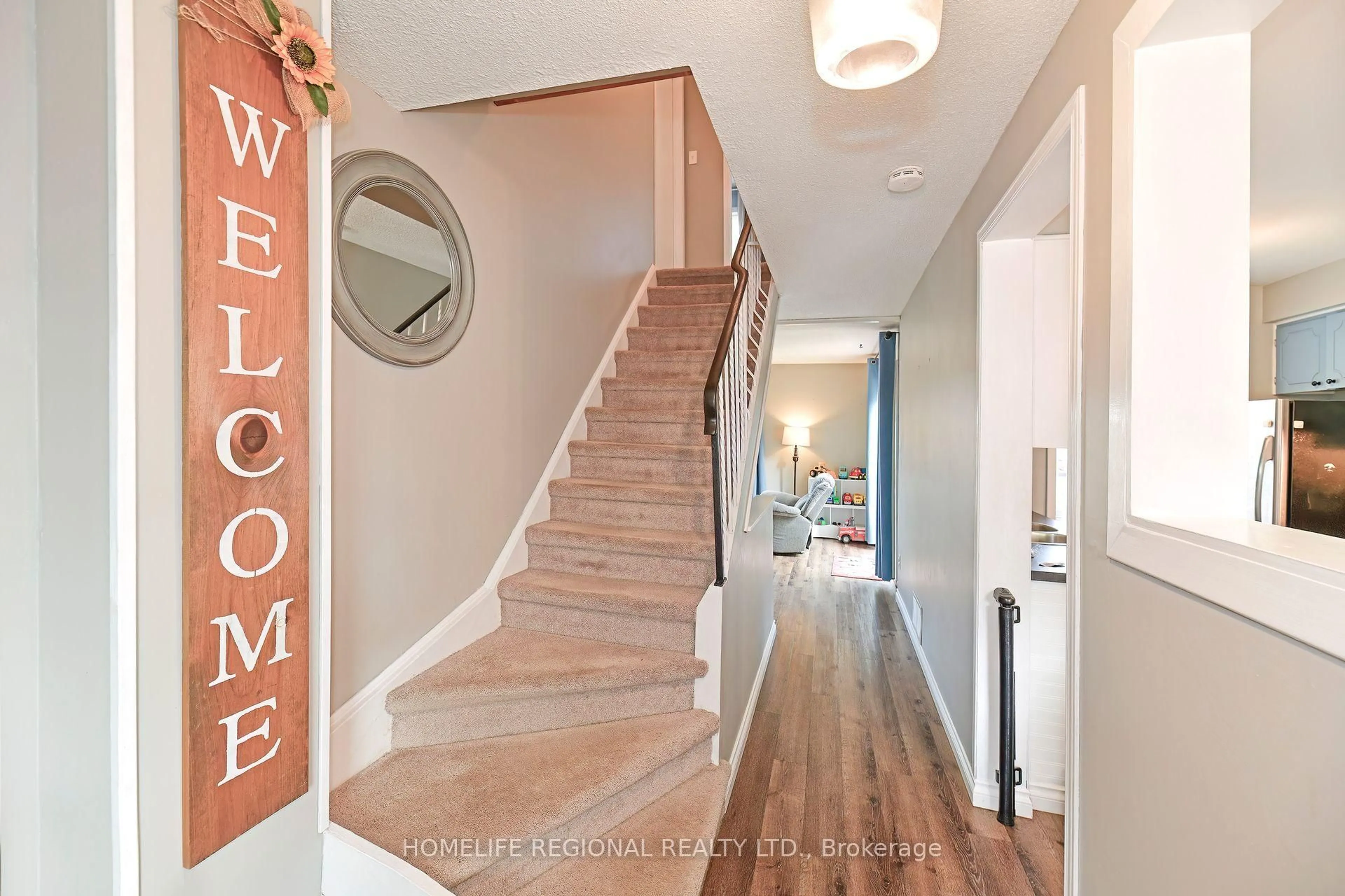 Indoor entryway for 30 Lucas Lane, Ajax Ontario L1S 3P8