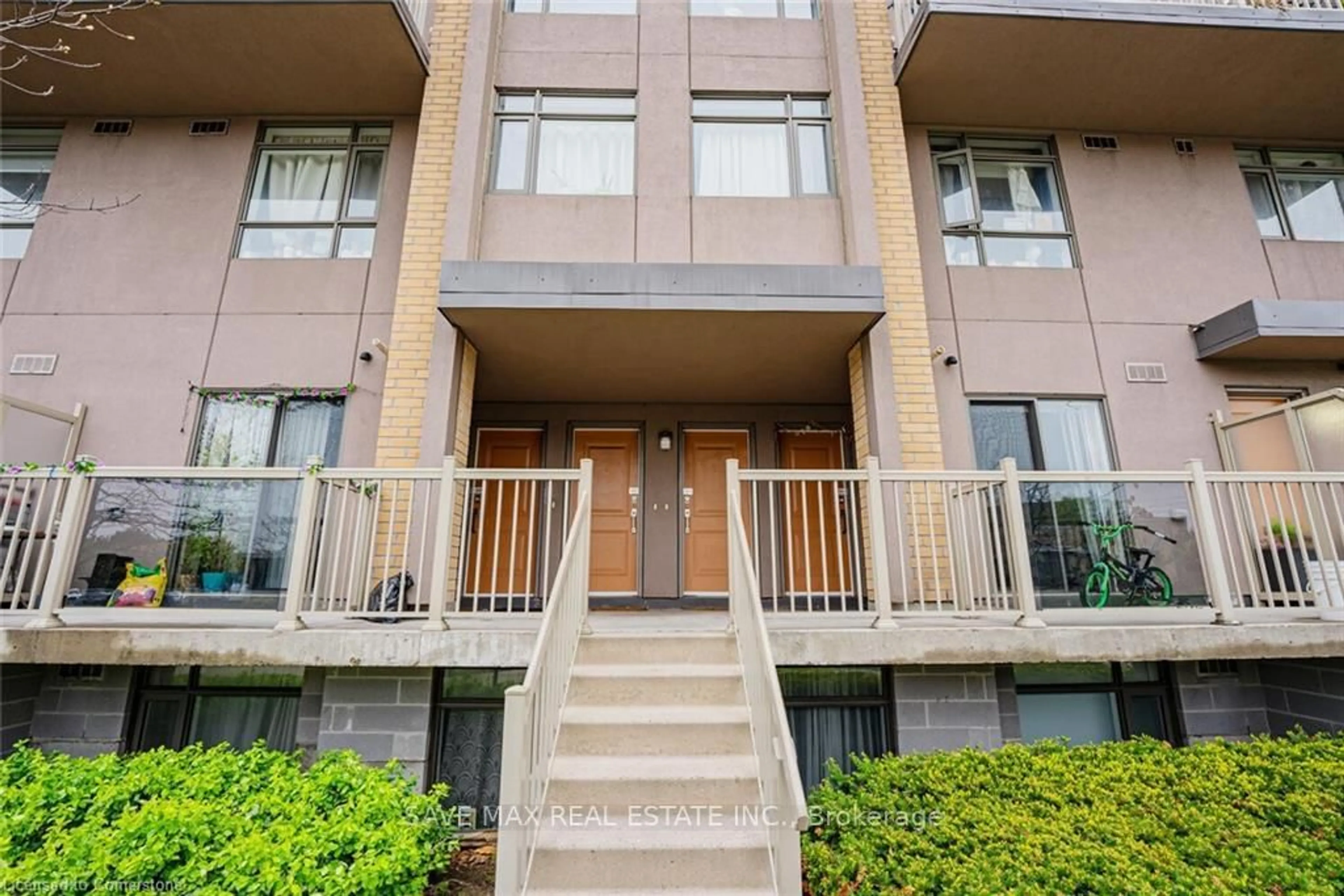 Unknown for 1070 Progress Ave #306, Toronto Ontario M1B 0C5