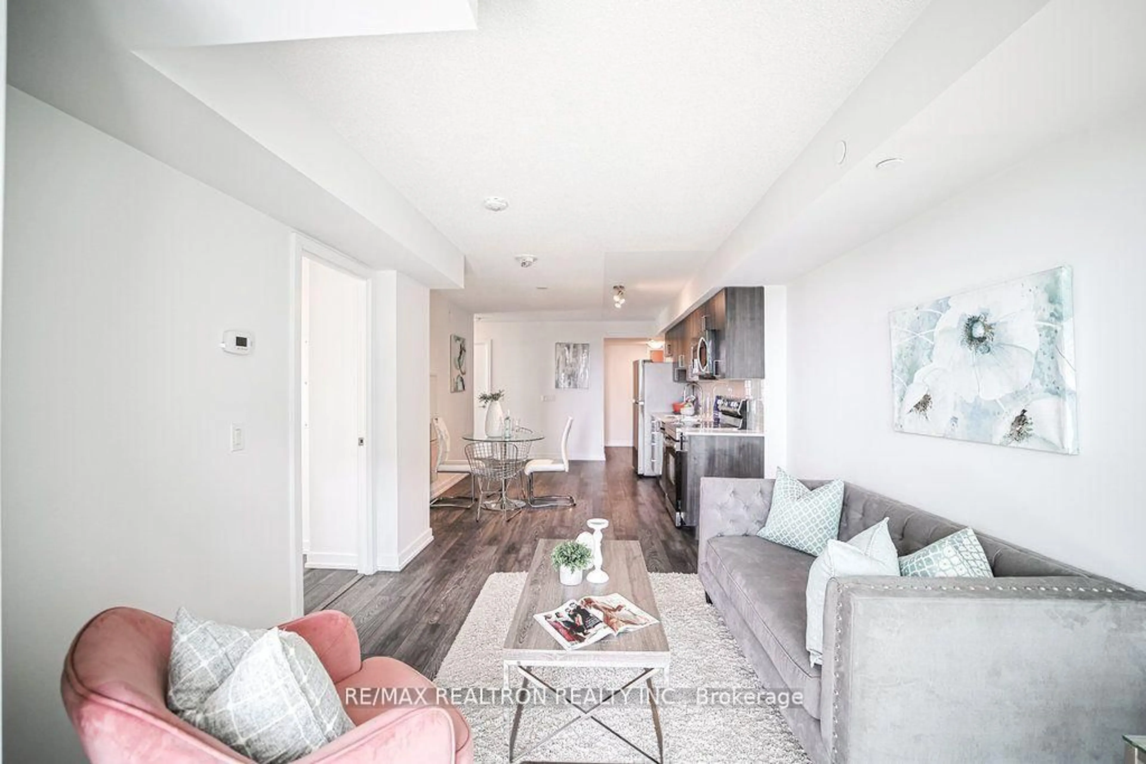 Living room with furniture, unknown for 1455 Celebration Dr #1504, Pickering Ontario L1W 0C3
