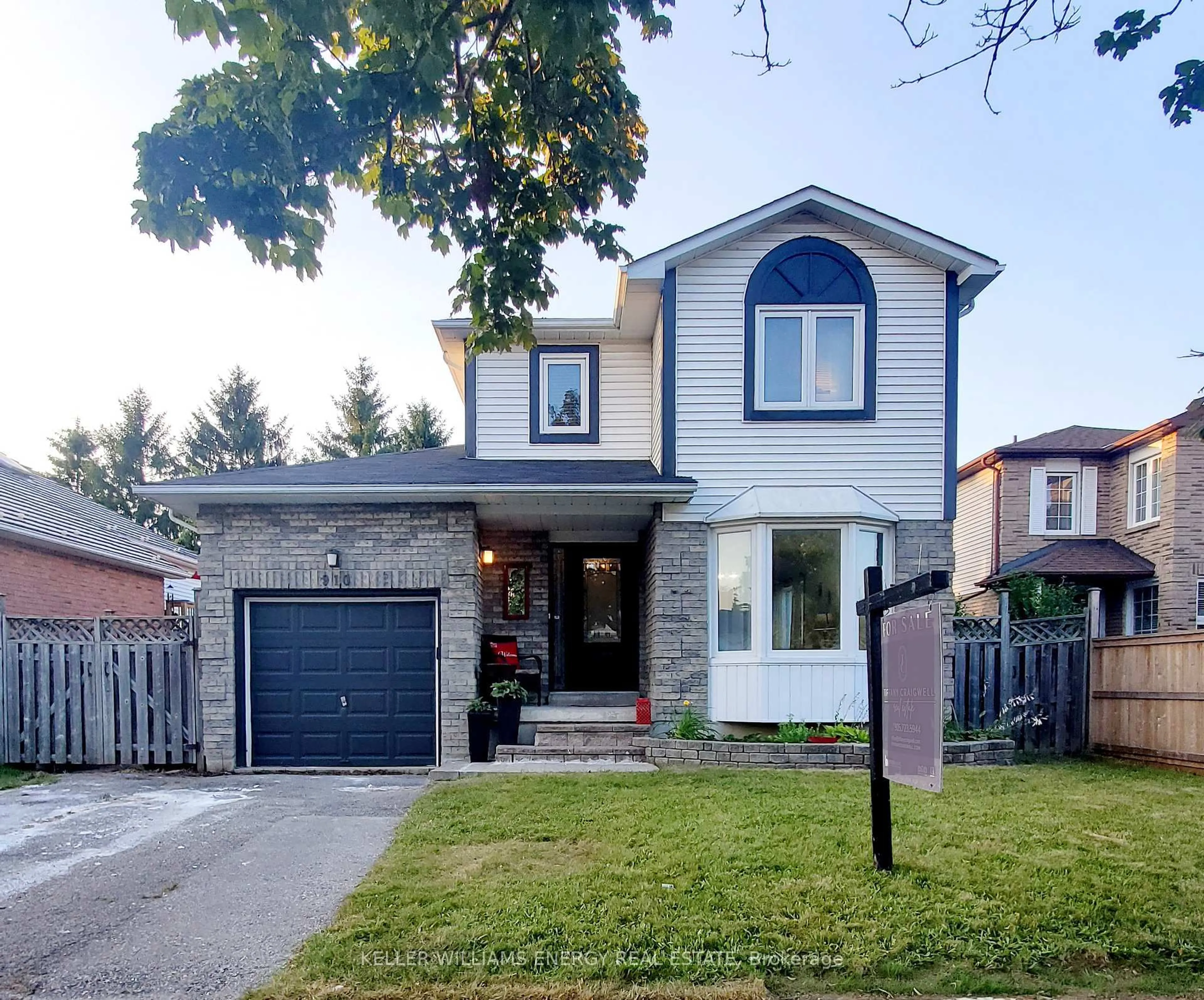 Home with brick exterior material, street for 910 Renaissance Dr, Oshawa Ontario L1J 8K4