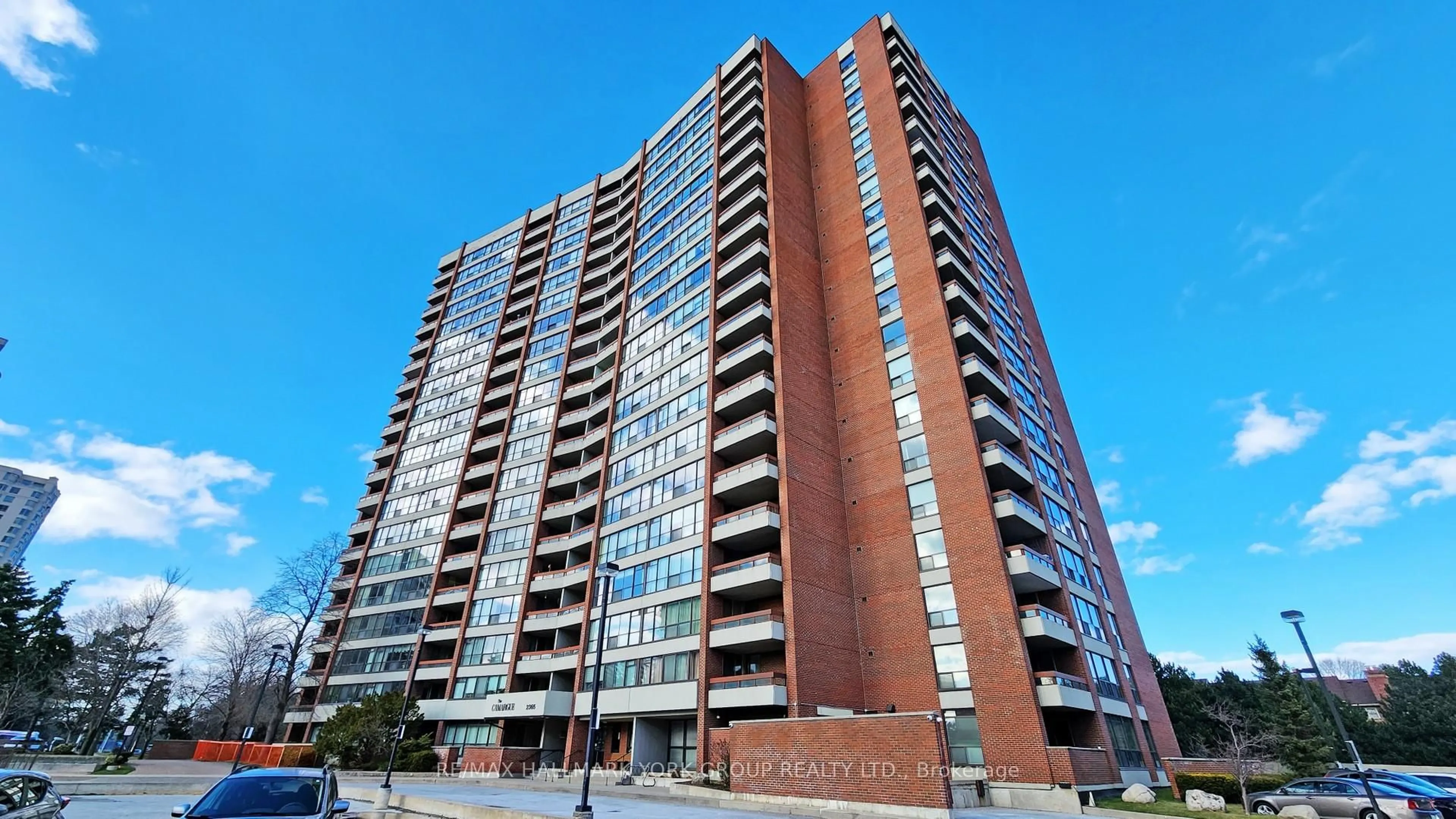 Home with brick exterior material, building for 2365 Kennedy Rd ##1702, Toronto Ontario M1T 3S6