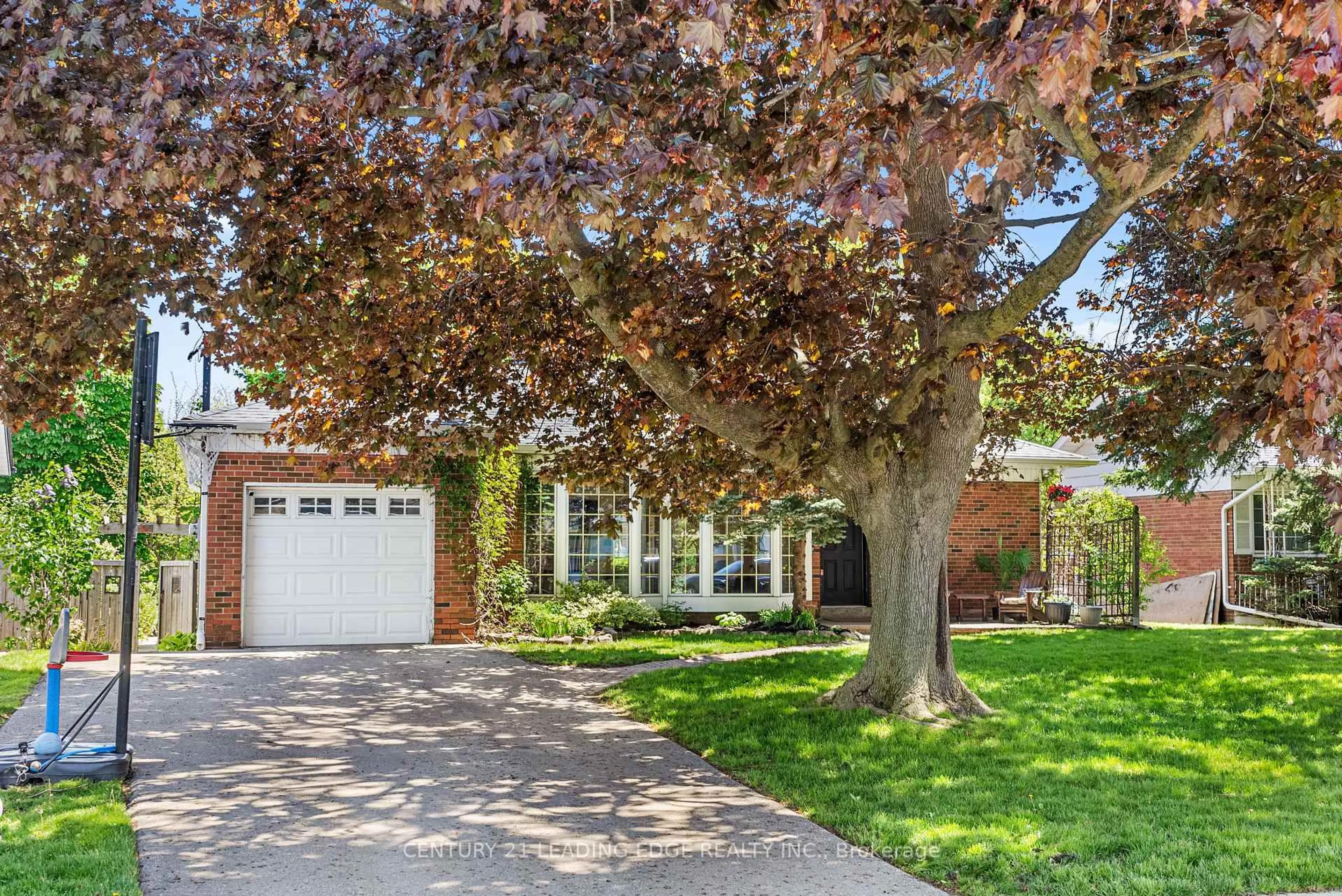 Home with brick exterior material, street for 479 Brownfield Gdns, Toronto Ontario M1C 2Y6