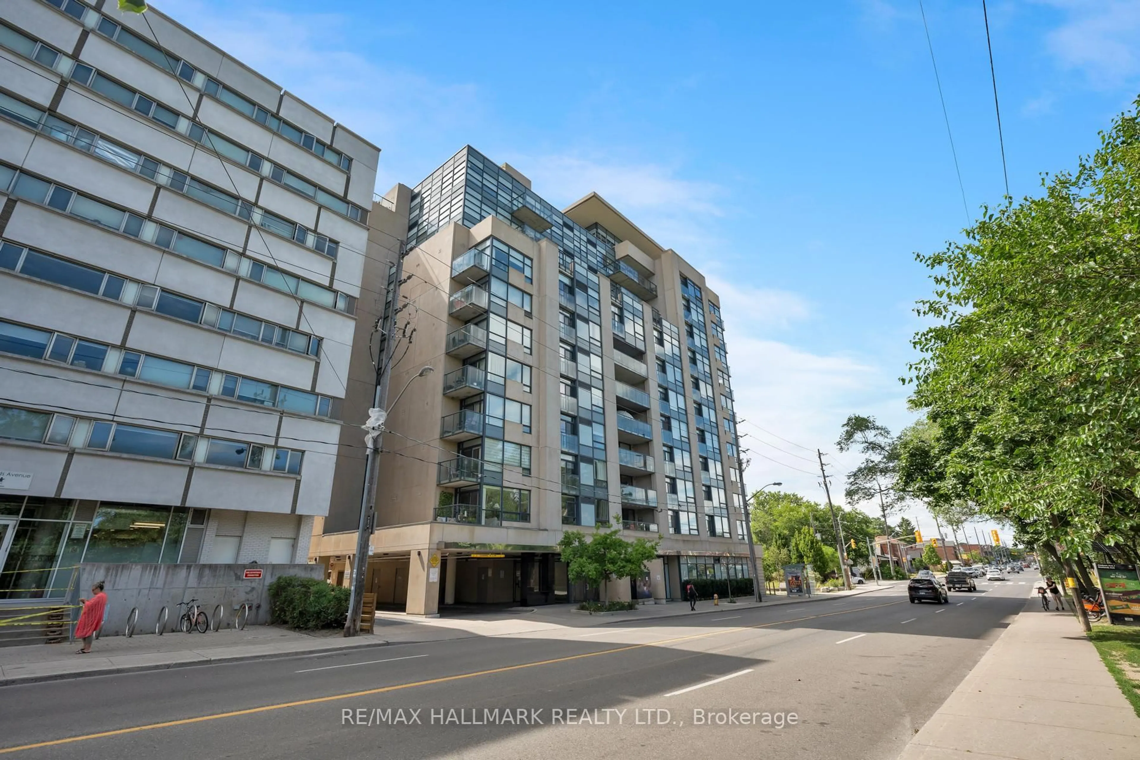 A pic from outside/outdoor area/front of a property/back of a property/a pic from drone, unknown for 280 Donlands Ave #608, Toronto Ontario M4J 0A3