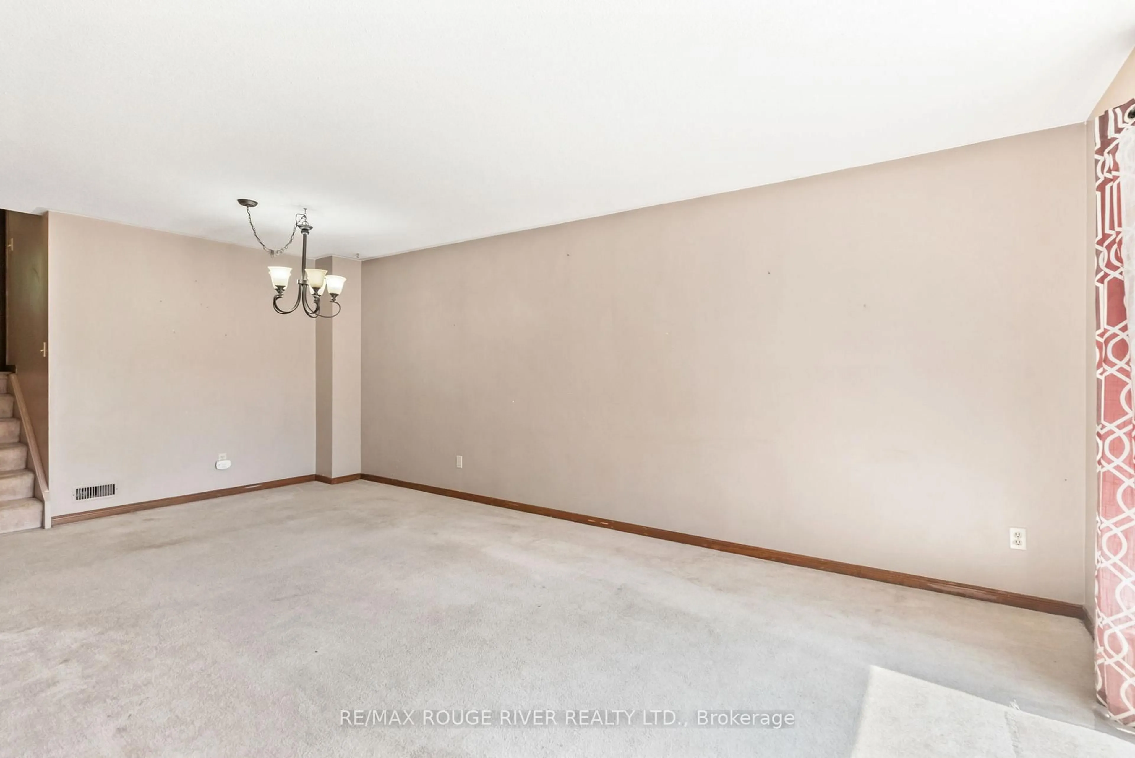A pic of a room for 16 Borland Crt, Clarington Ontario L1C 4T6