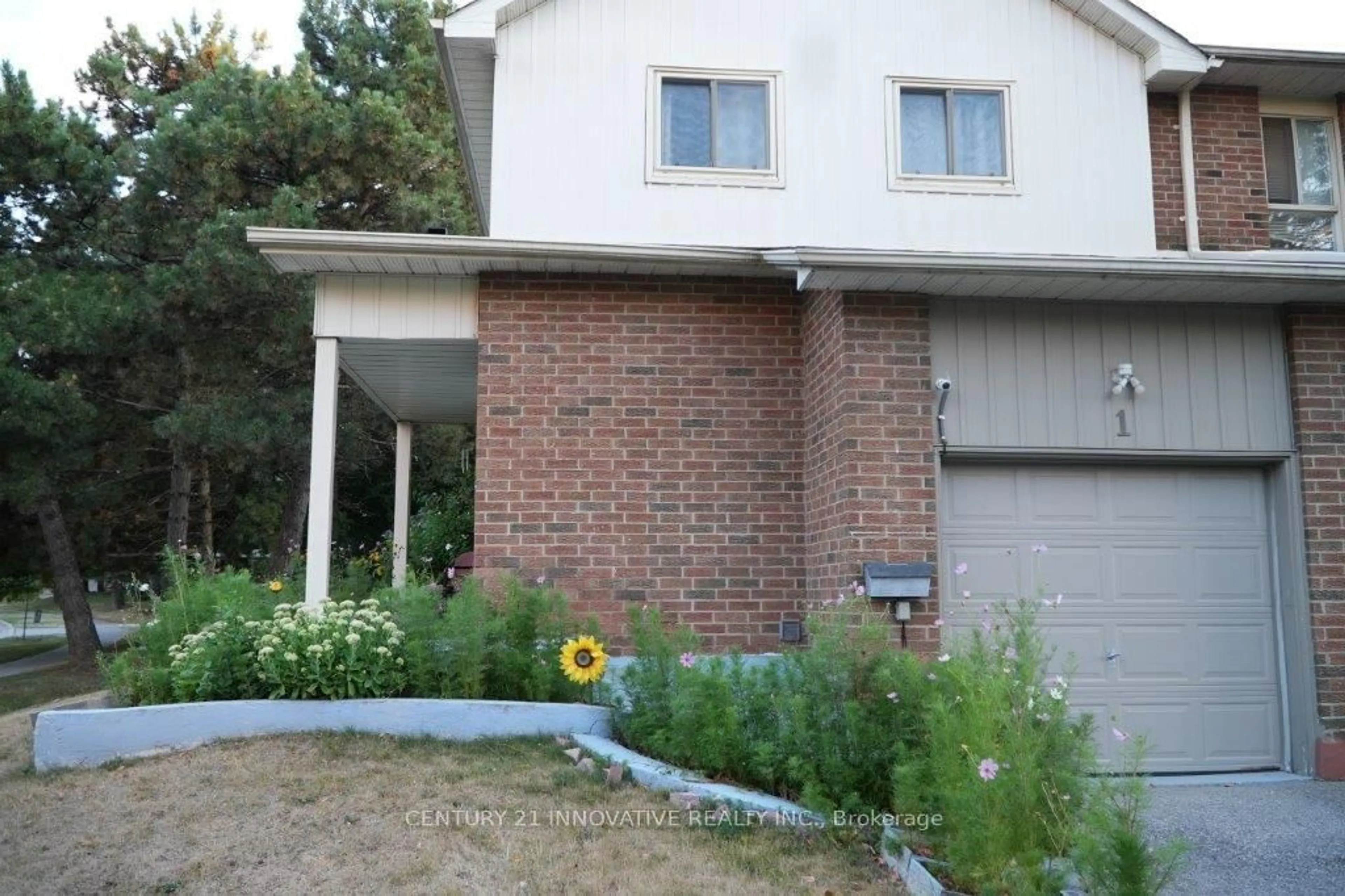 Home with brick exterior material, street for 34 Dundalk Dr #1, Toronto Ontario M1P 4W3
