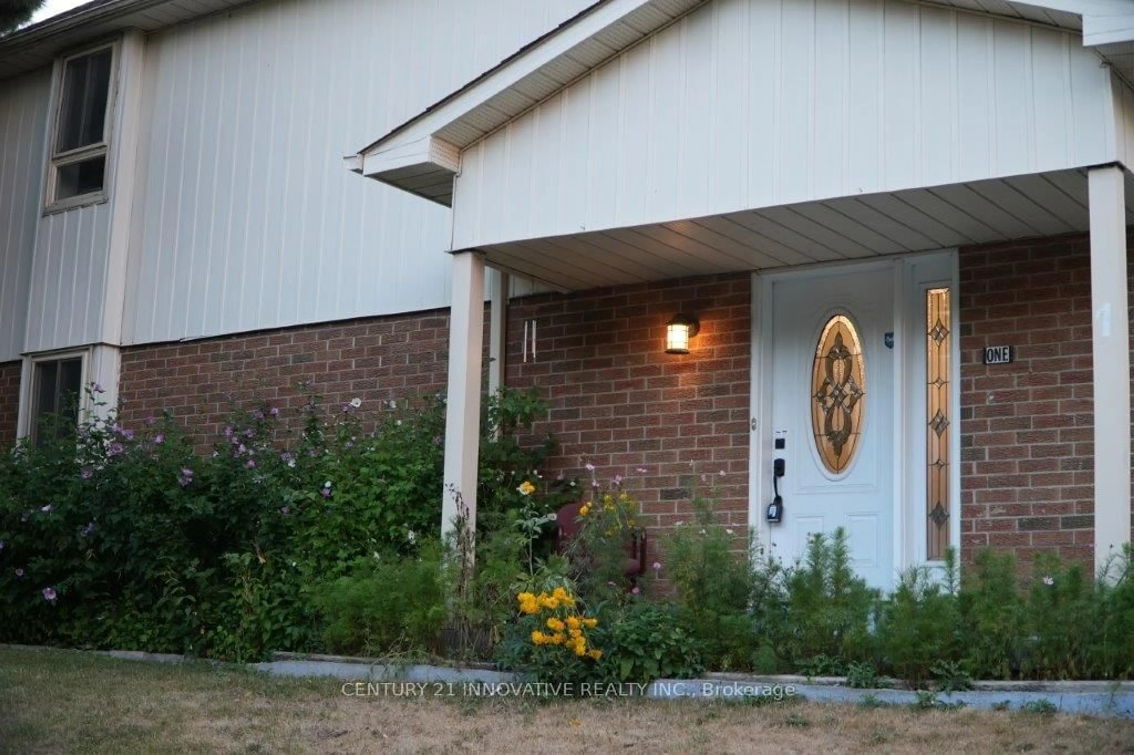 Unknown for 34 Dundalk Dr #1, Toronto Ontario M1P 4W3