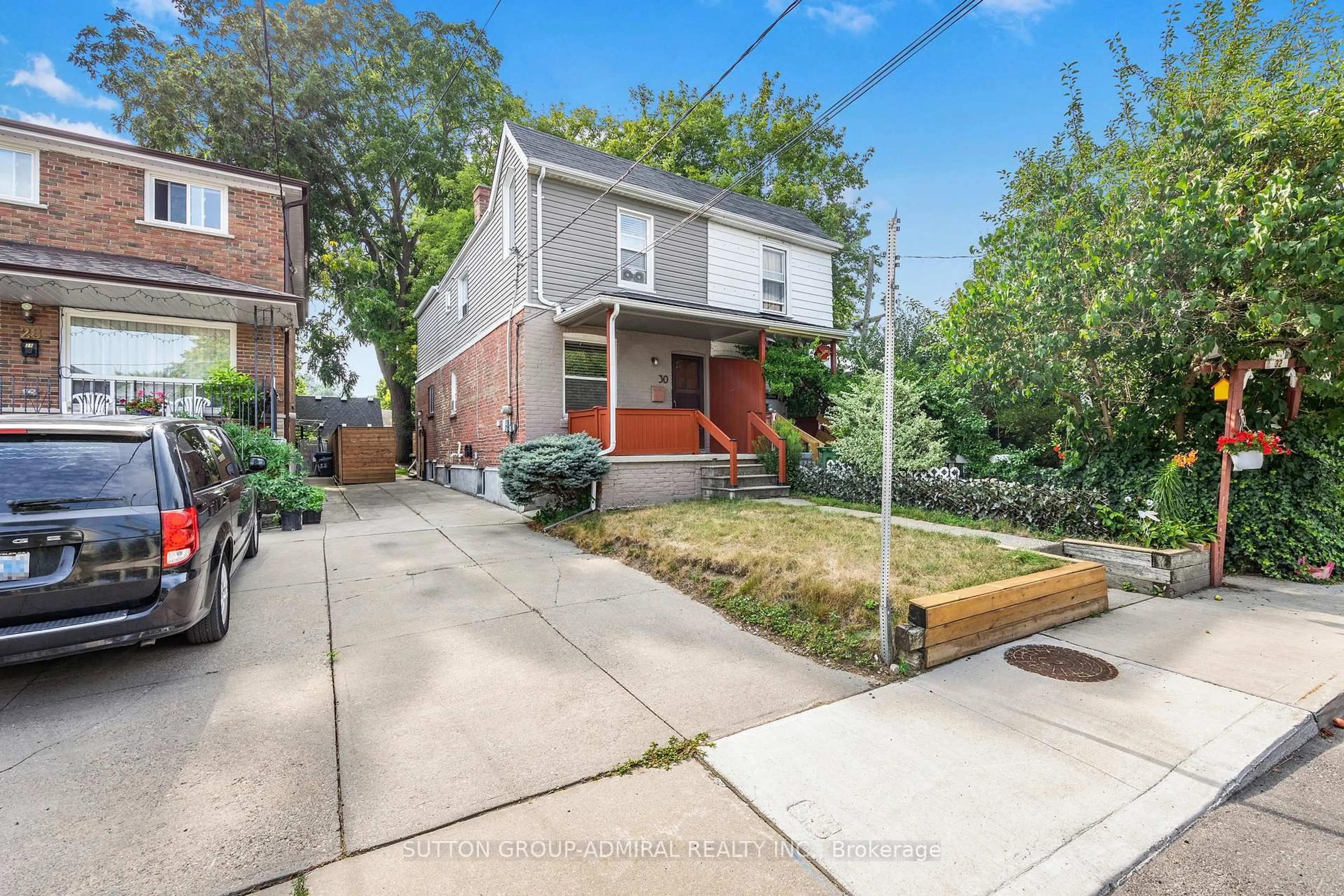 Unknown for 30 Everett Cres, Toronto Ontario M4C 4P2