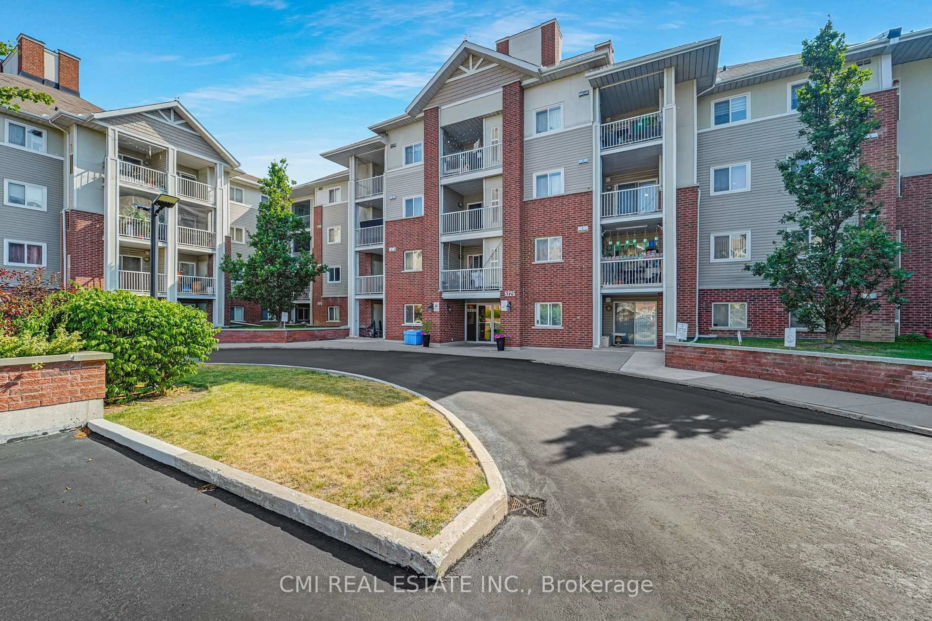 A pic from outside/outdoor area/front of a property/back of a property/a pic from drone, unknown for 5225 Finch Ave #203, Toronto Ontario M1S 5W8