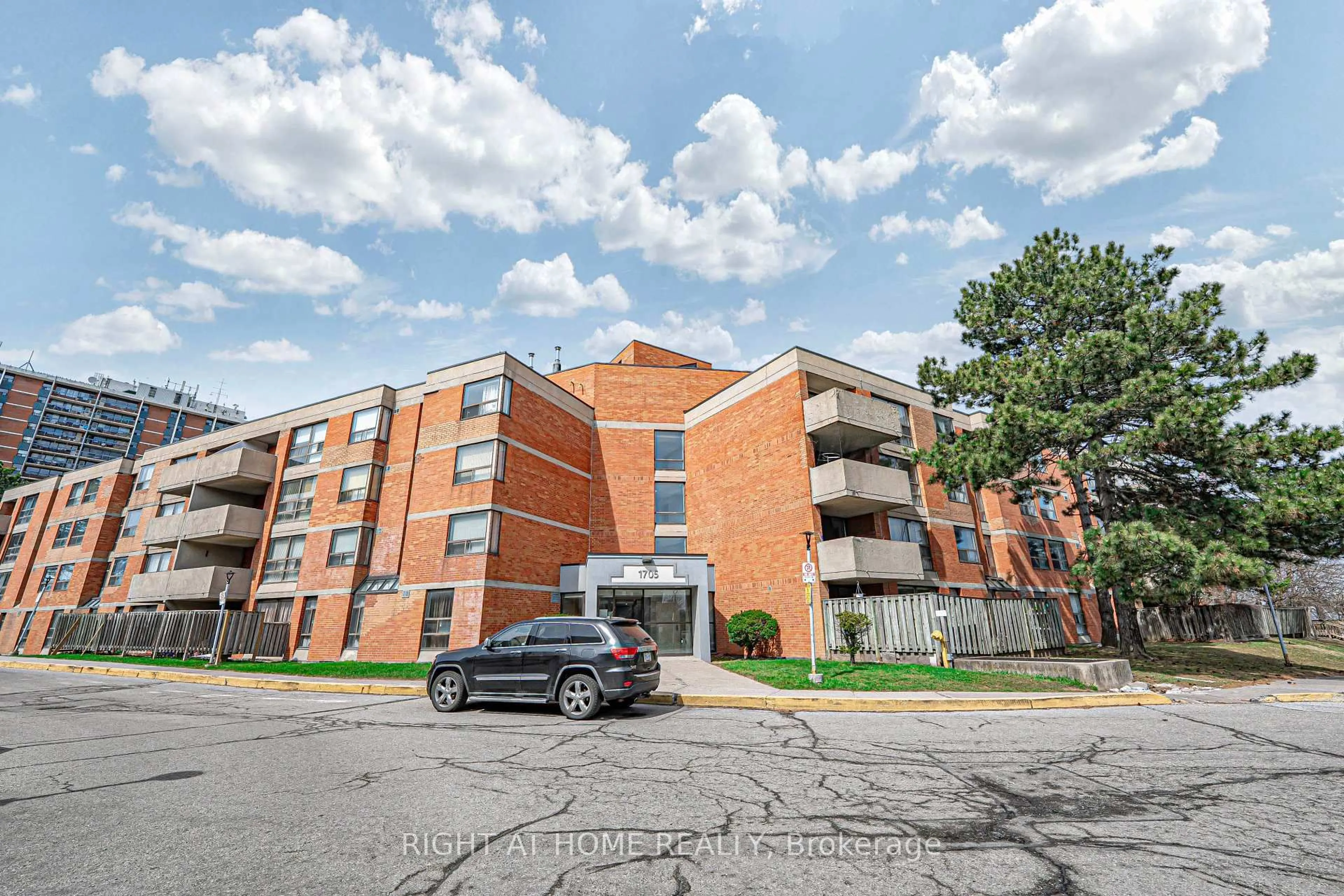 Unknown for 1705 Mccowan Rd #408, Toronto Ontario M1S 4L2