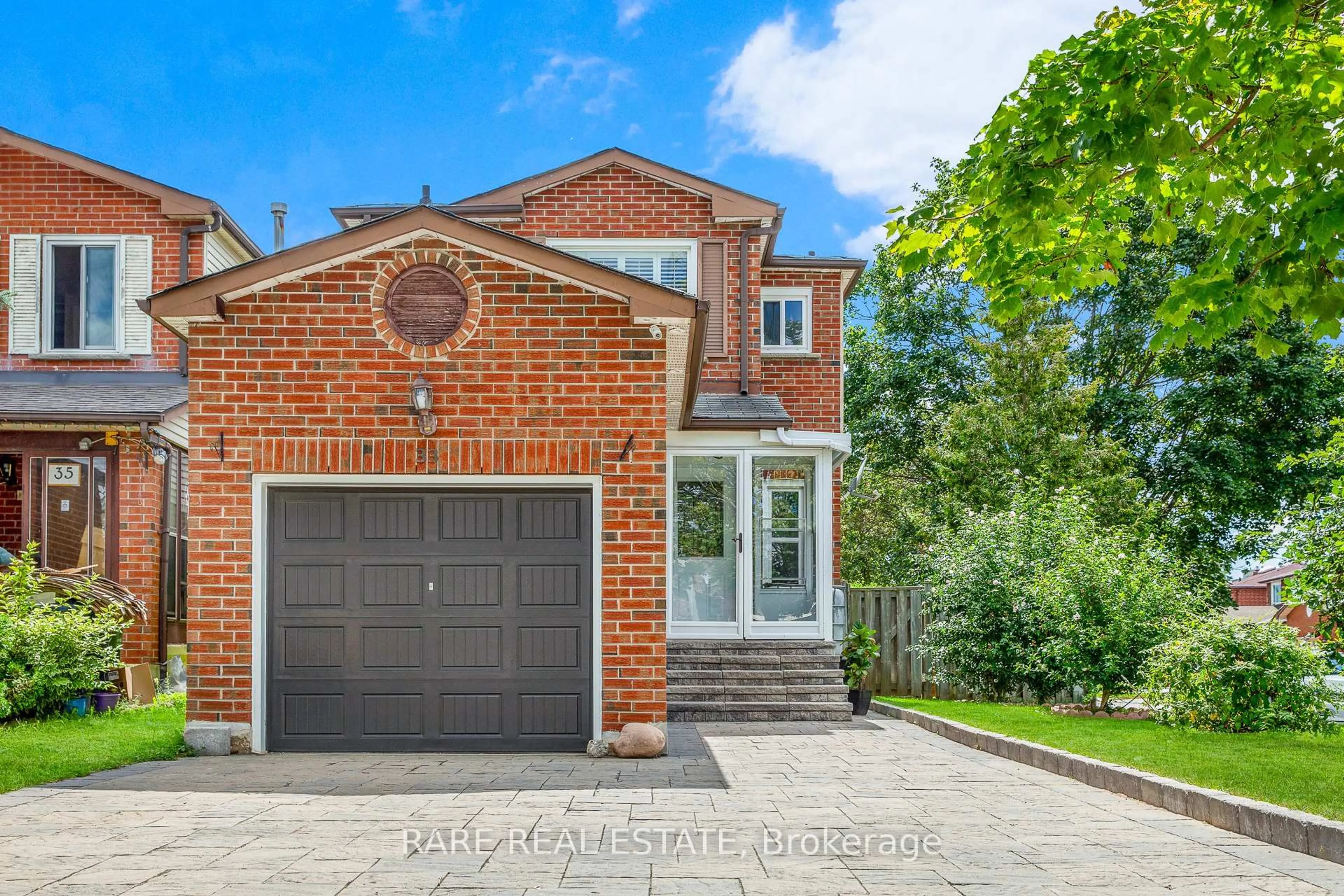 Home with brick exterior material, street for 33 Fieldside Dr, Toronto Ontario M1V 3C4