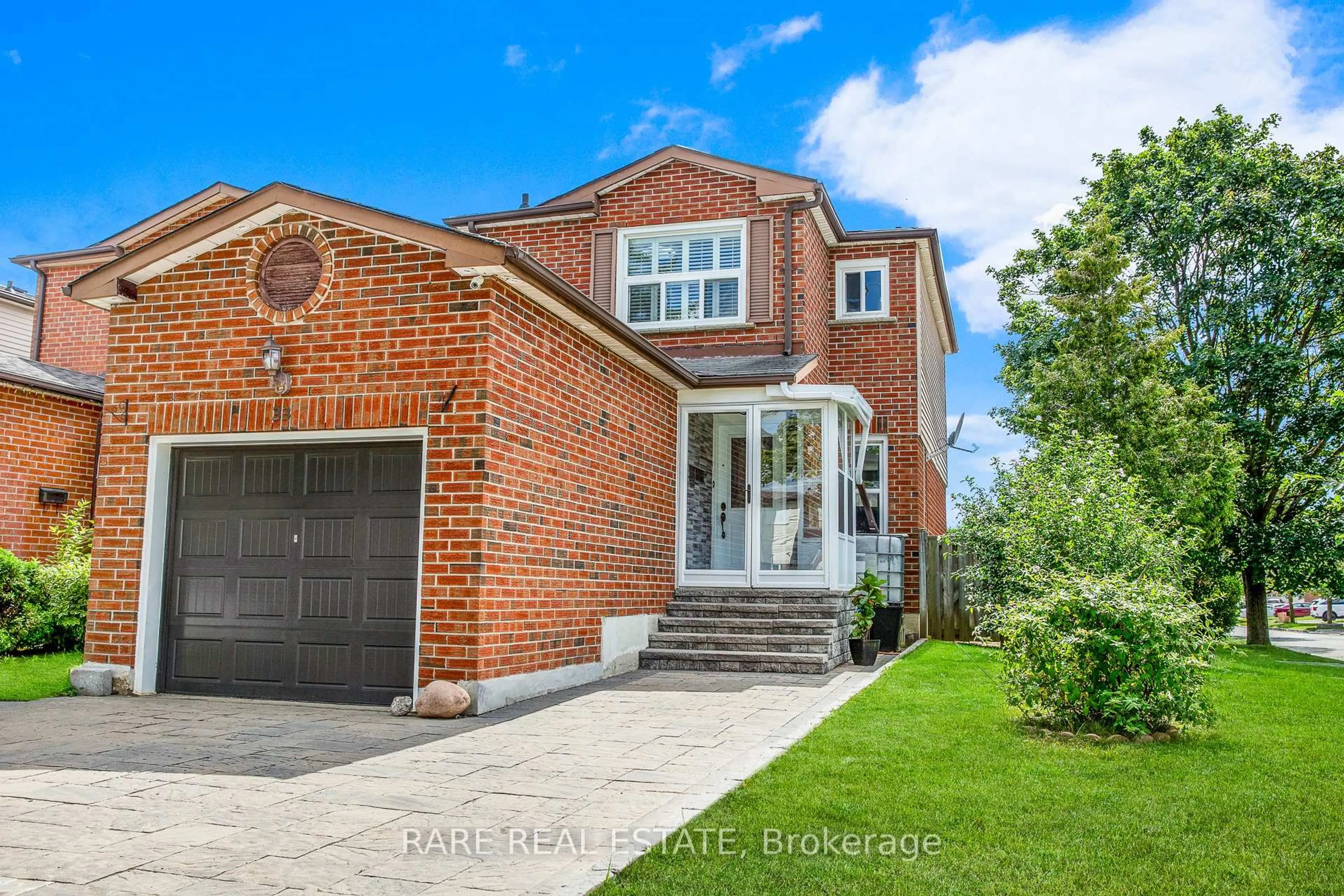 Home with brick exterior material, street for 33 Fieldside Dr, Toronto Ontario M1V 3C4