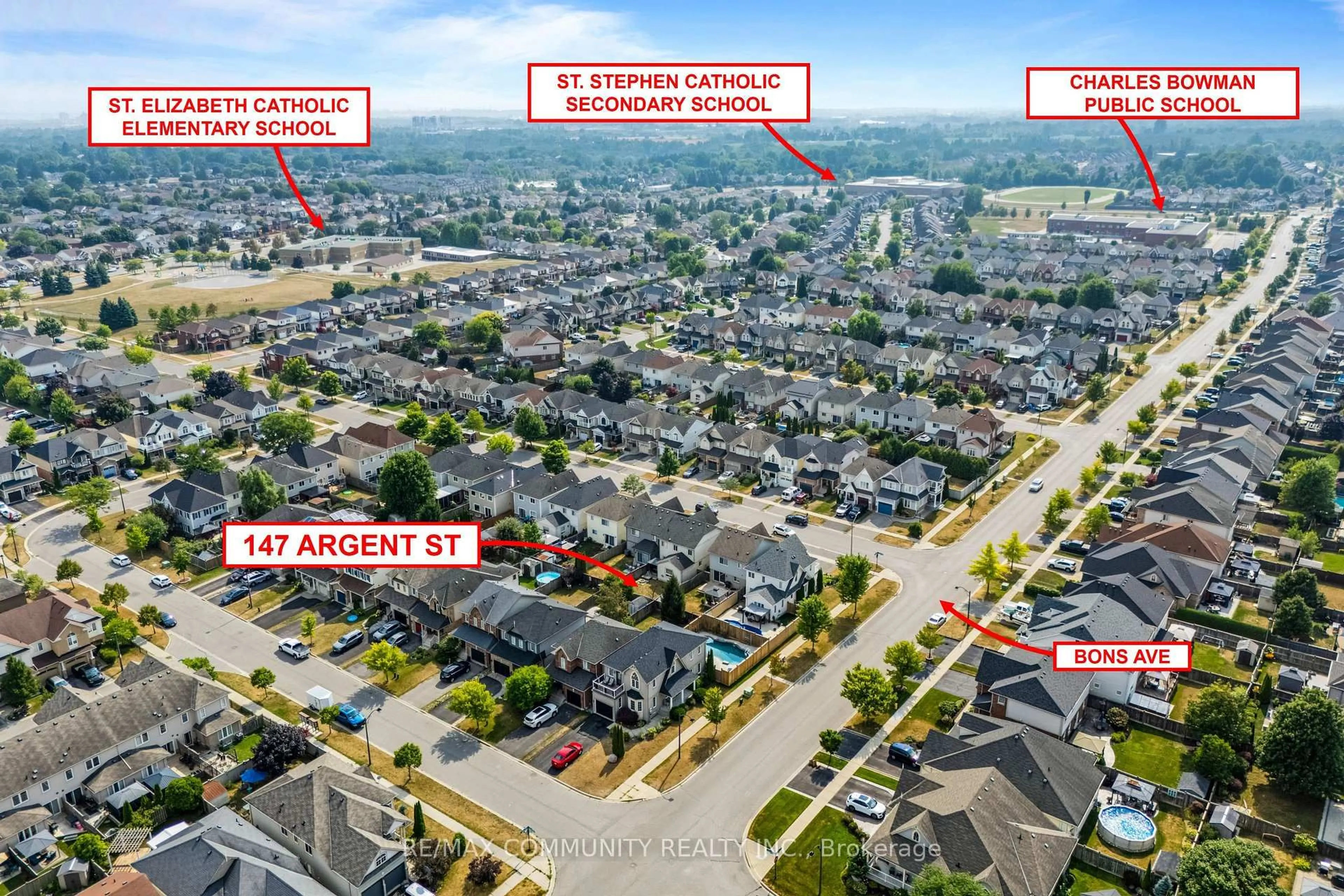 A pic from outside/outdoor area/front of a property/back of a property/a pic from drone, street for 147 Argent St, Clarington Ontario L1C 0B6