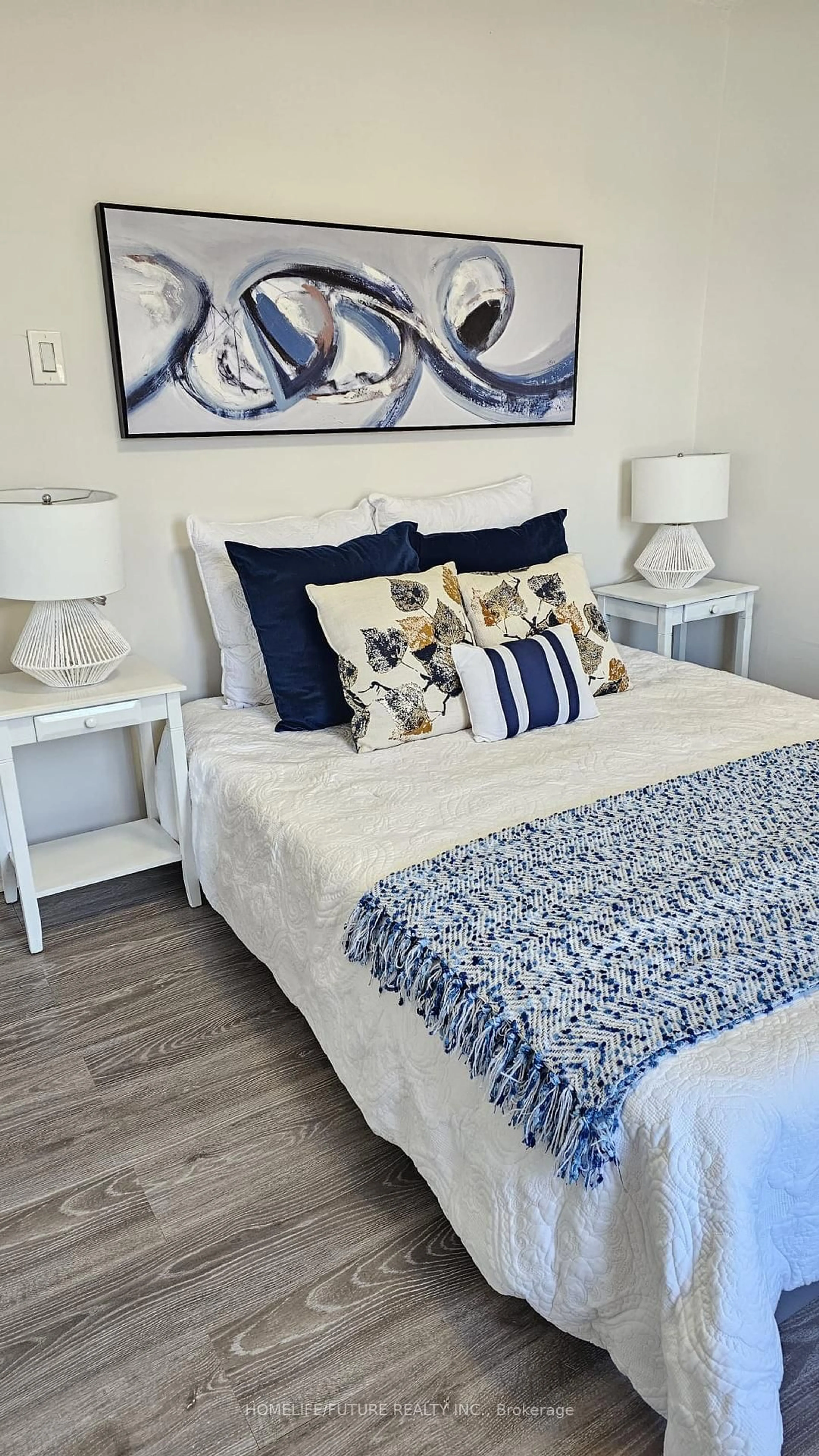 Bedroom with bed, unknown for 42 Ritson Rd, Oshawa Ontario L1H 5G9