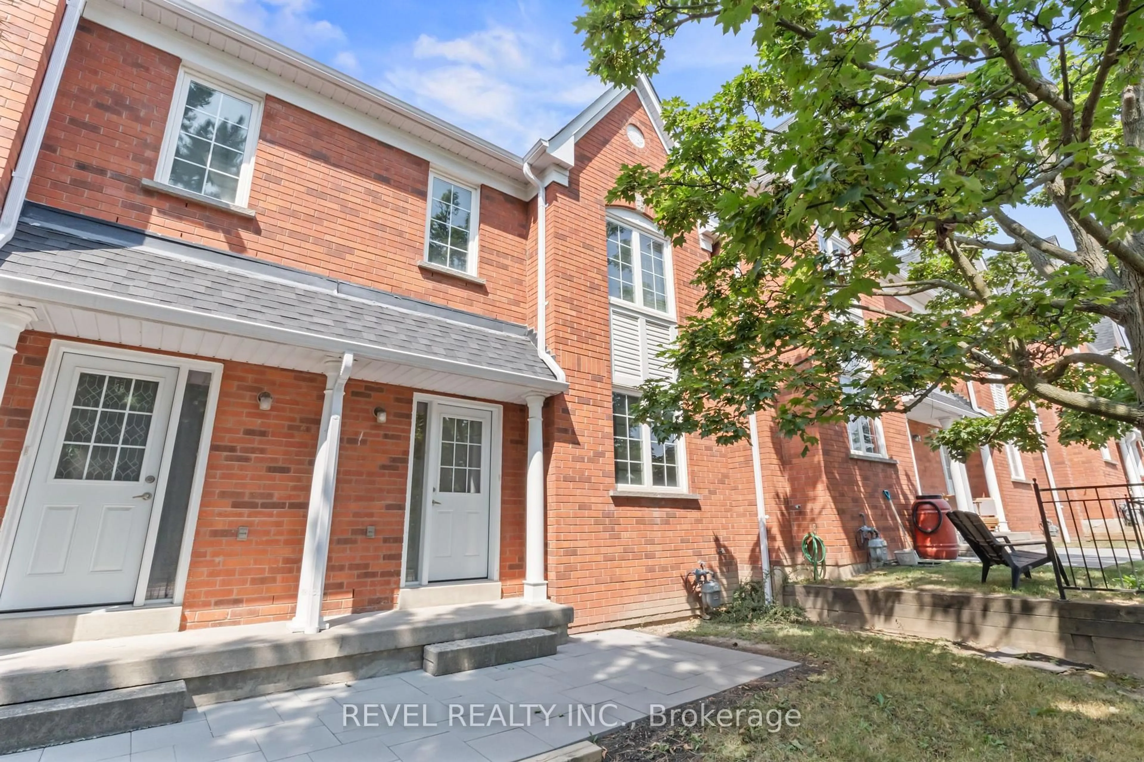 Home with brick exterior material, street for 10 Bassett Blvd #56, Whitby Ontario L1N 9C4