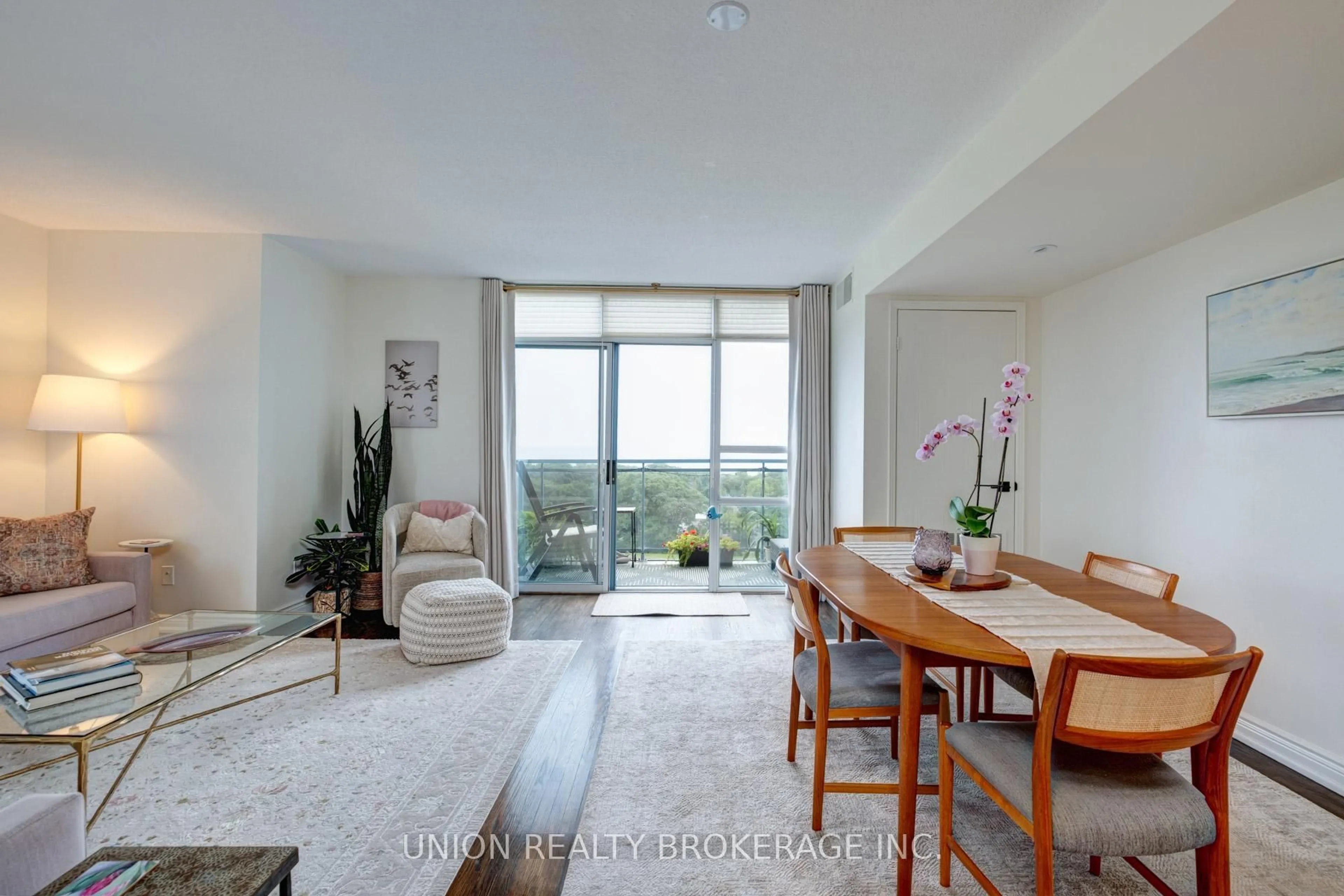 Unknown for 1093 Kingston Rd #1204, Toronto Ontario M1N 4E2