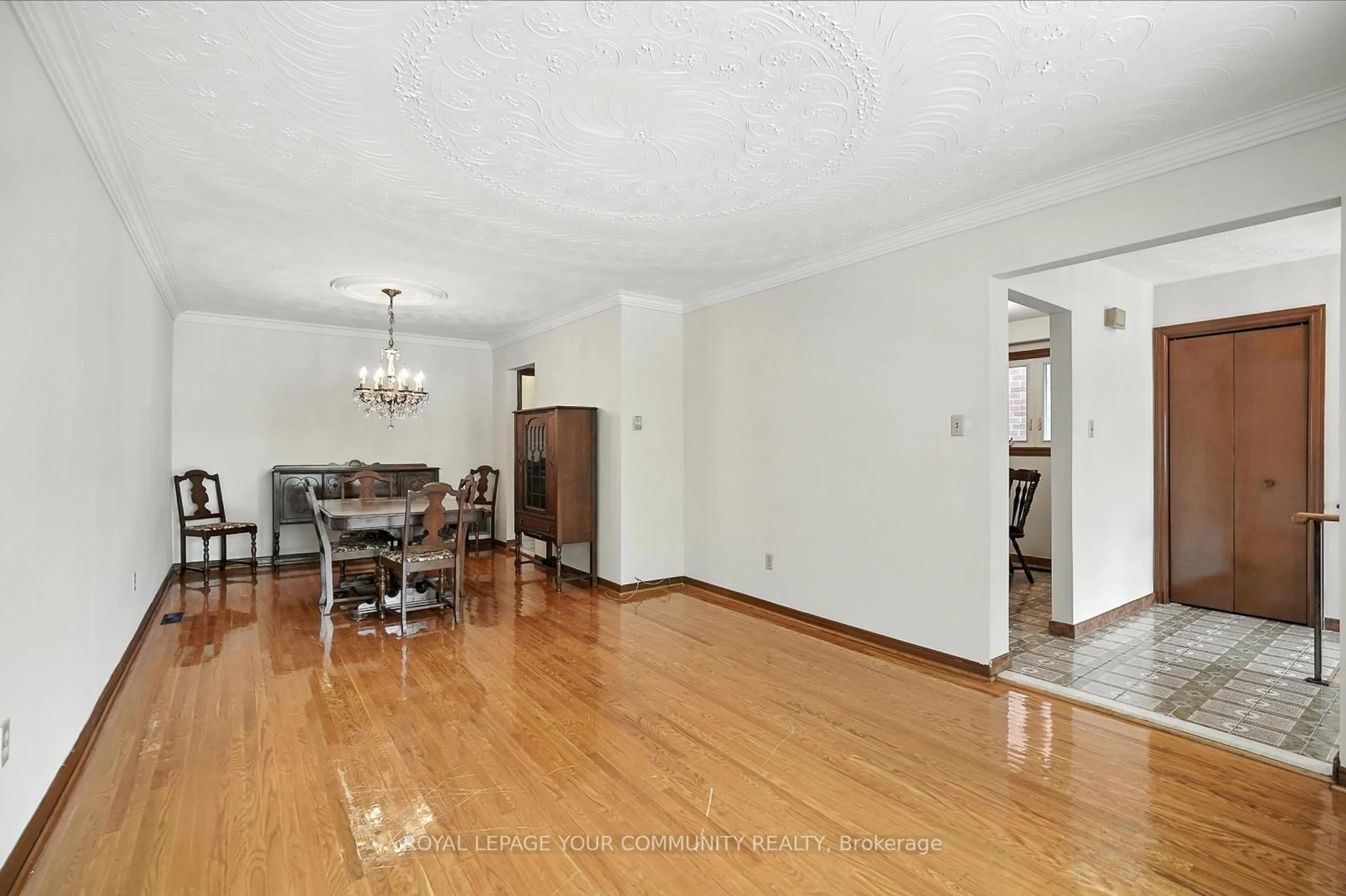 Unknown for 72 Fred Bland Cres, Toronto Ontario M1J 3L8