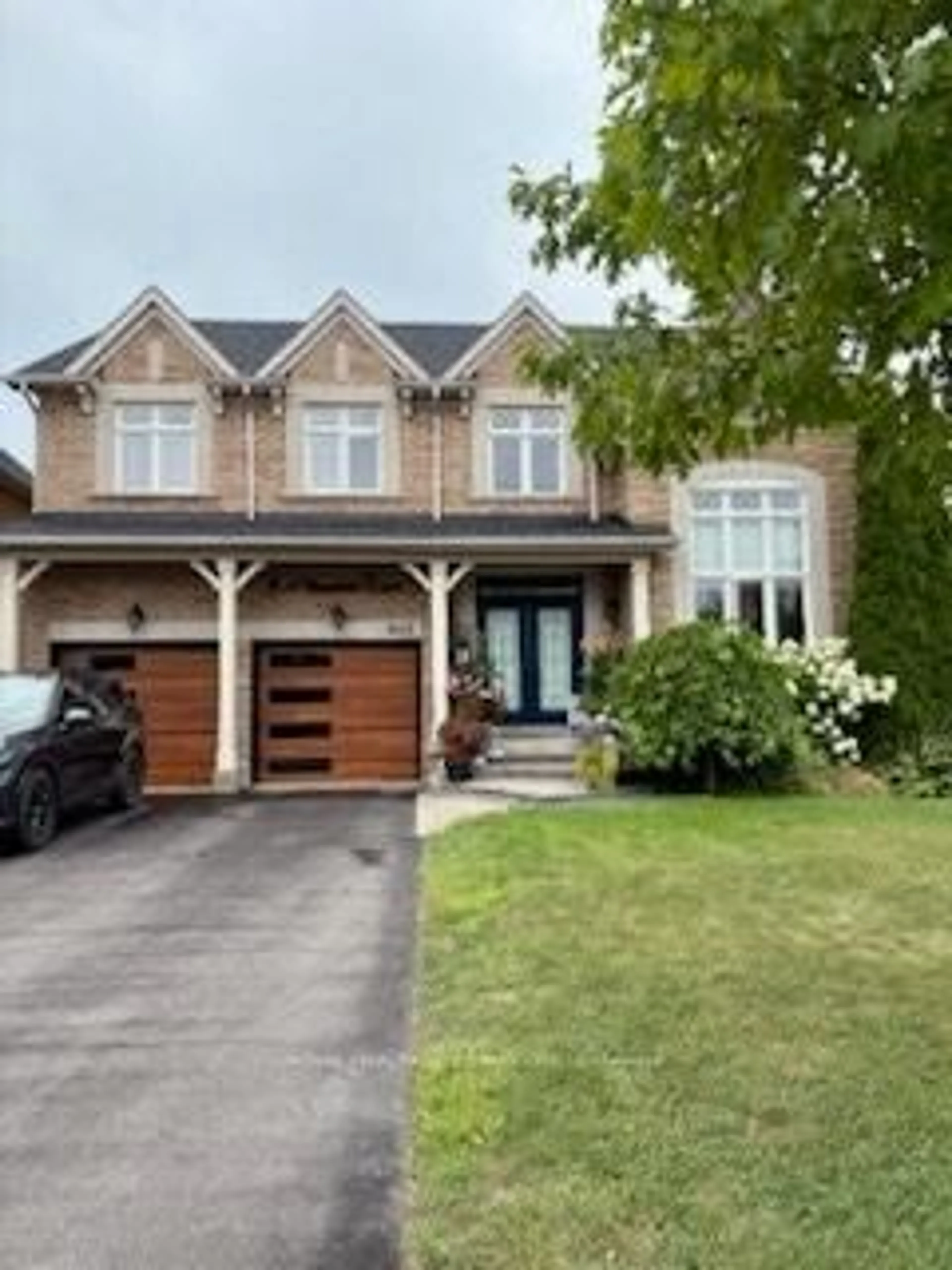 Home with brick exterior material, street for 846 Hanmore Crt, Oshawa Ontario L1K 0C5