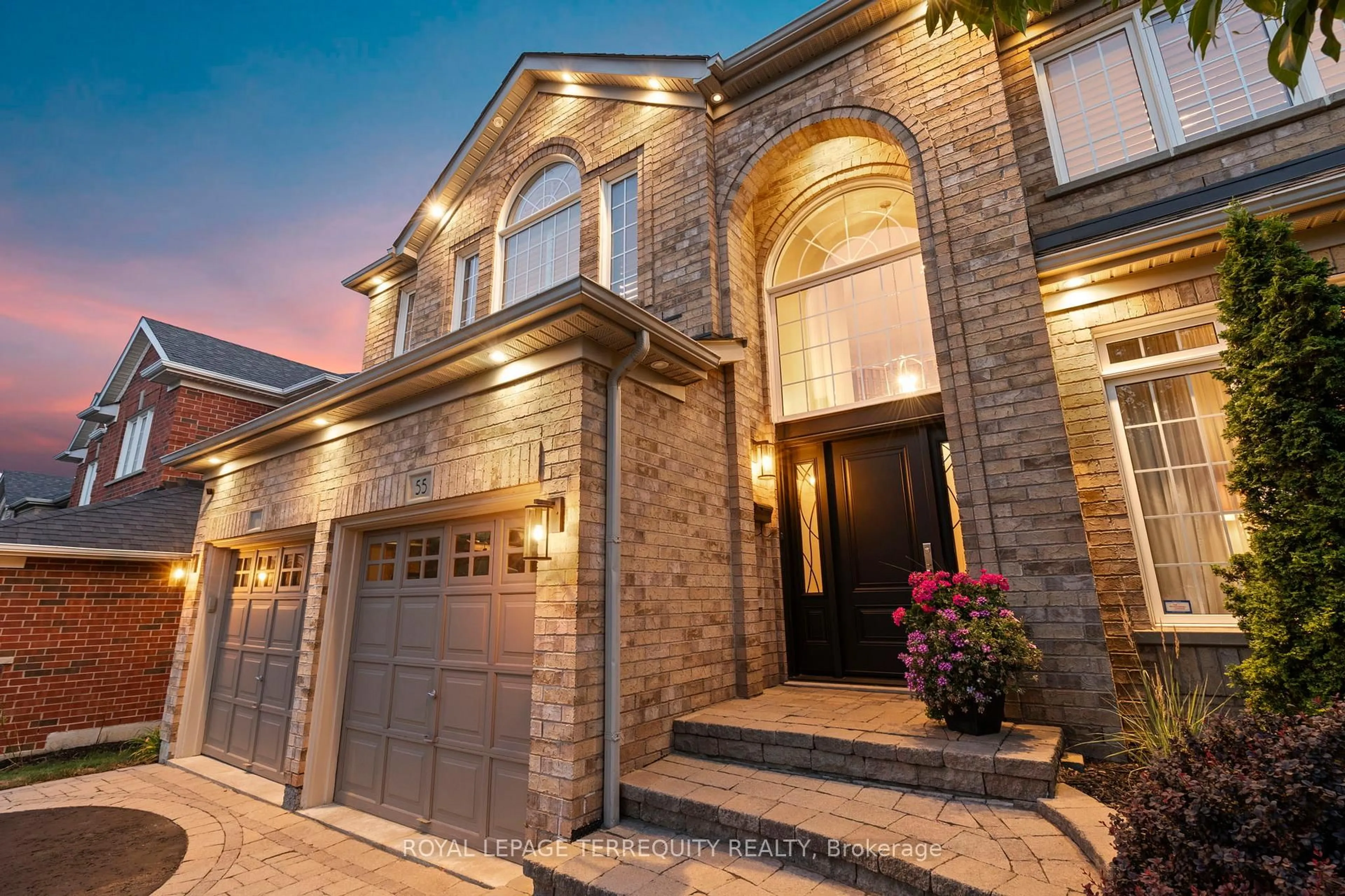 Home with brick exterior material, street for 55 Splendor Dr, Whitby Ontario L1P 1X5