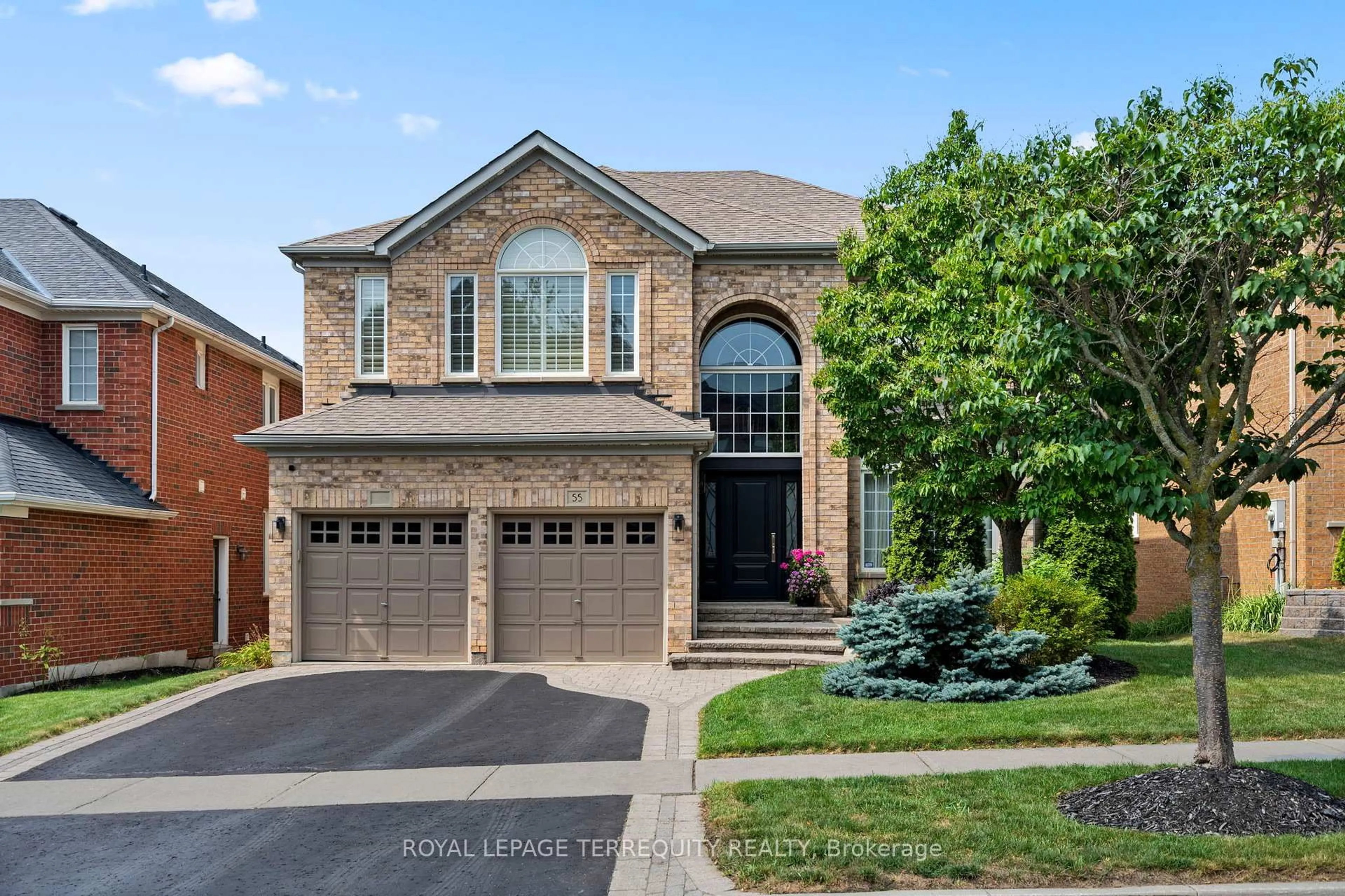 Home with brick exterior material, street for 55 Splendor Dr, Whitby Ontario L1P 1X5