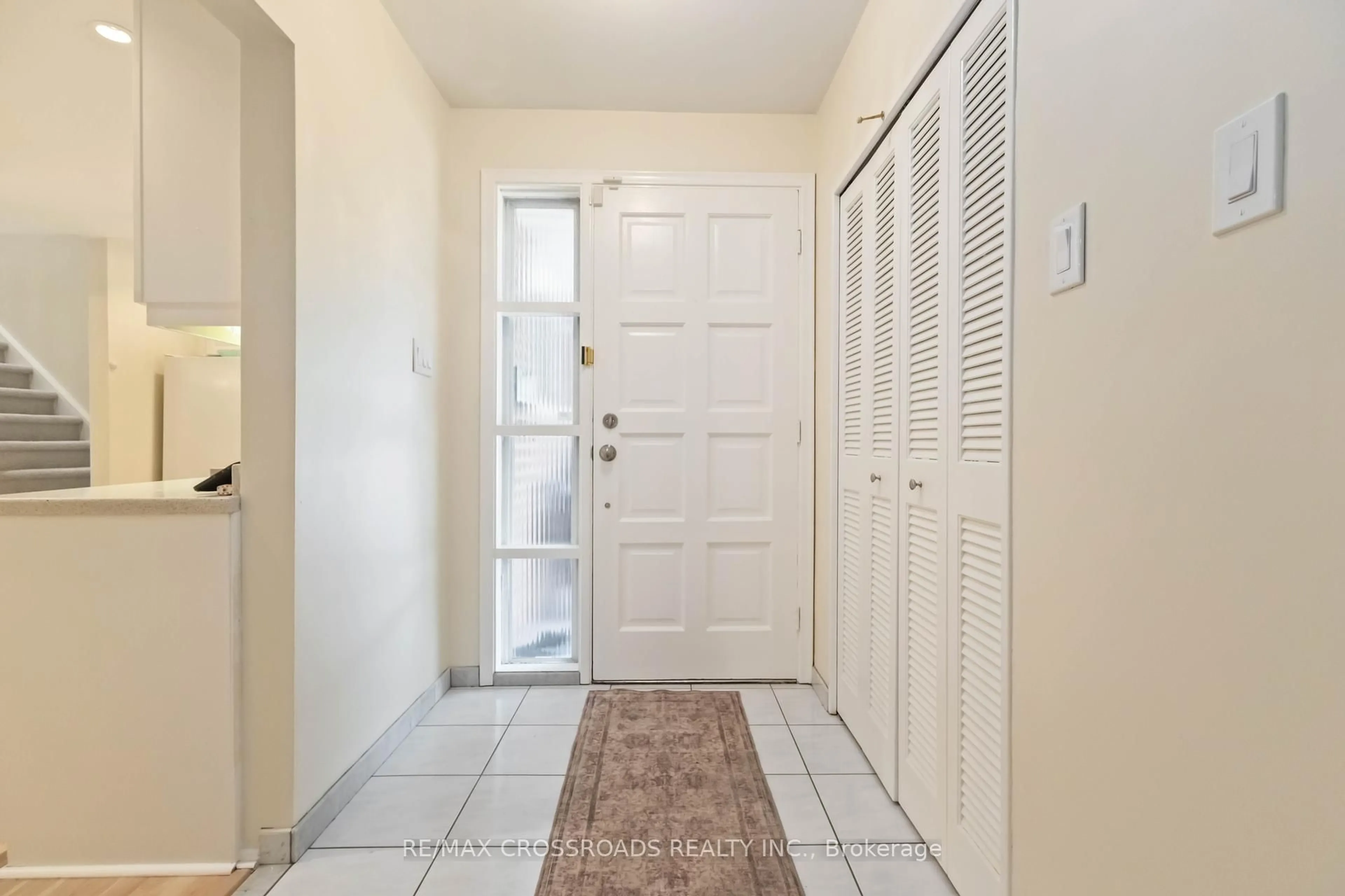 Indoor entryway for 3 Bowater Dr, Toronto Ontario M1T 1T1