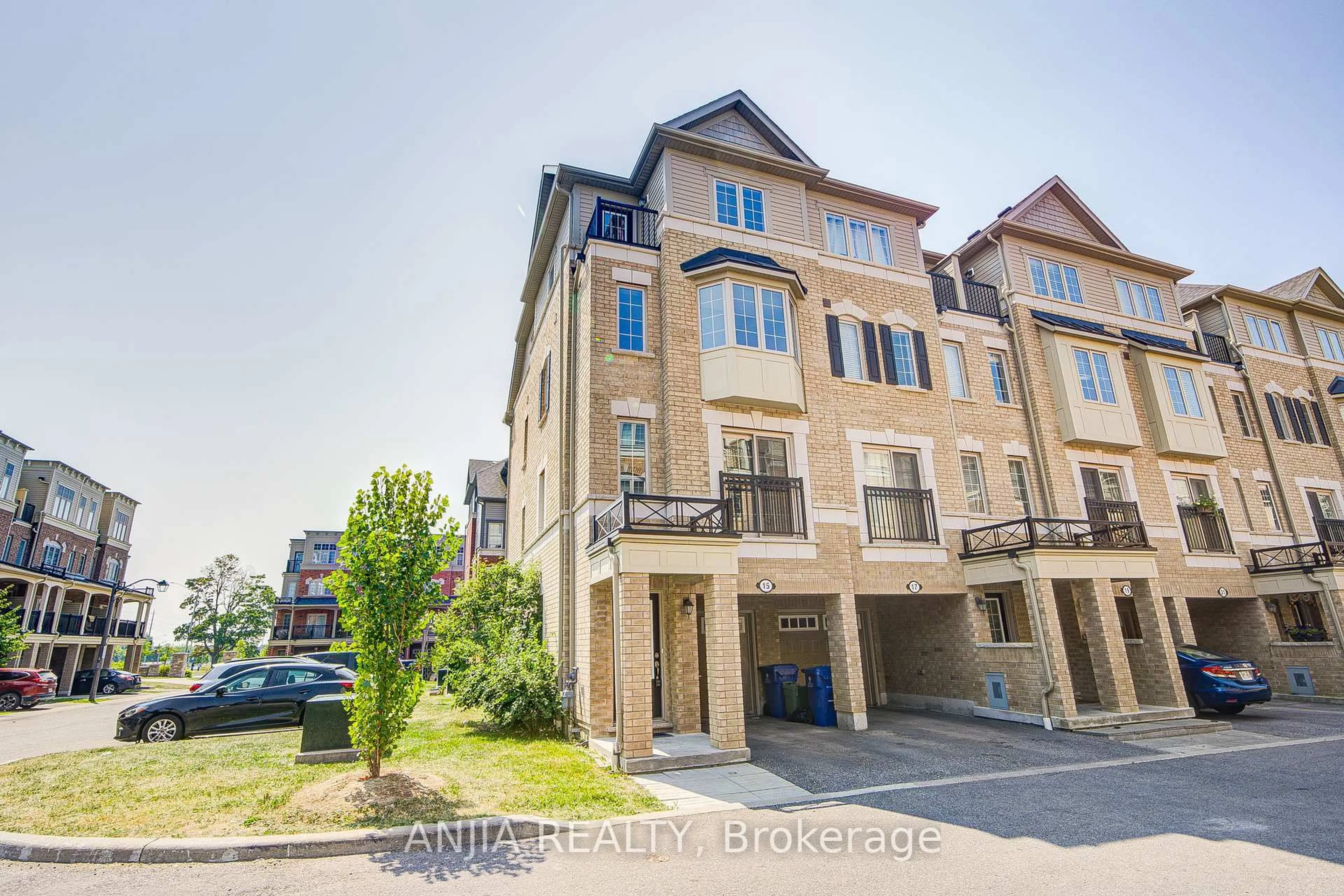 A pic from outside/outdoor area/front of a property/back of a property/a pic from drone, street for 15 Filly Path #446, Oshawa Ontario L1L 0K8