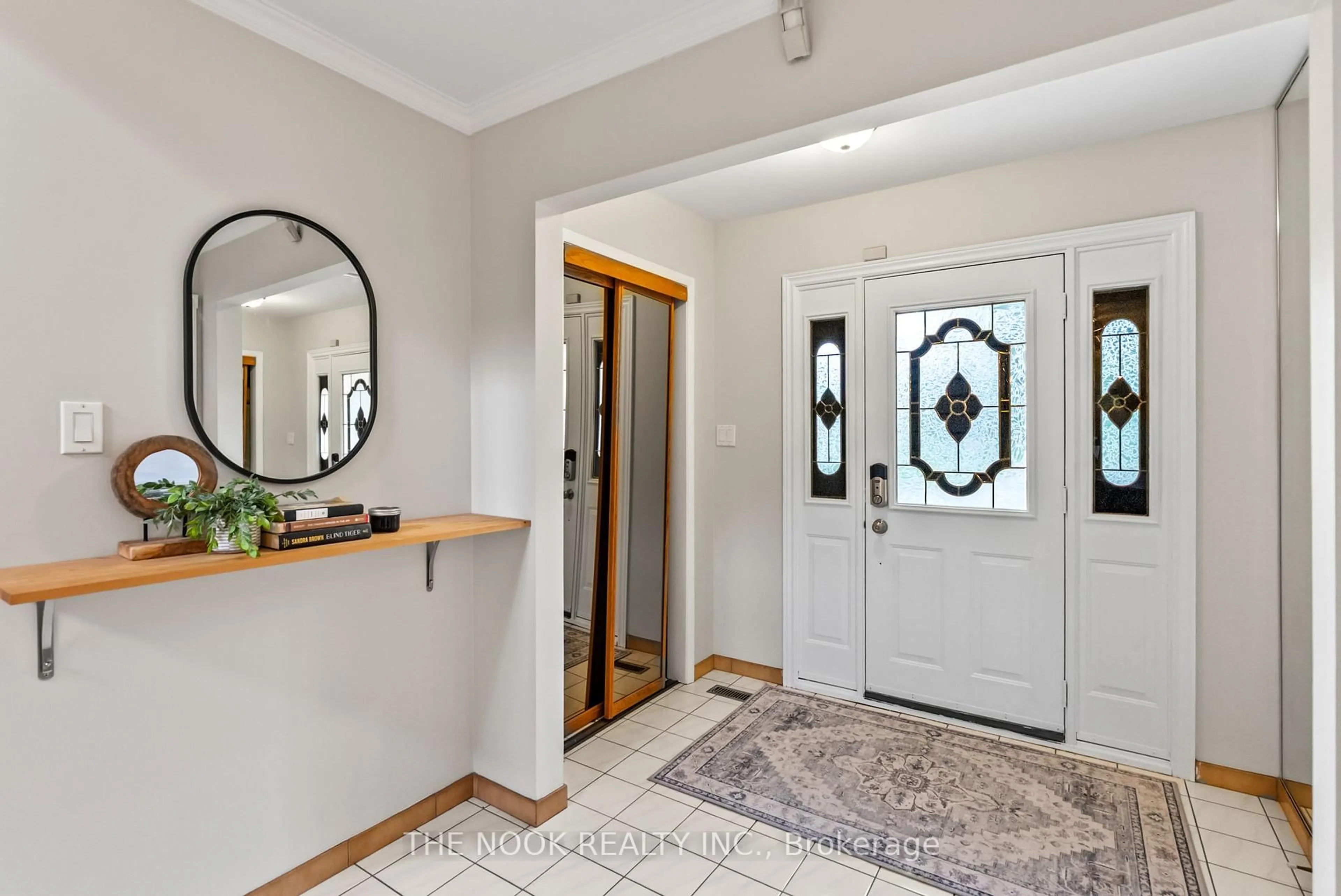 Indoor entryway for 53 Acheson Blvd, Toronto Ontario M1C 3C4