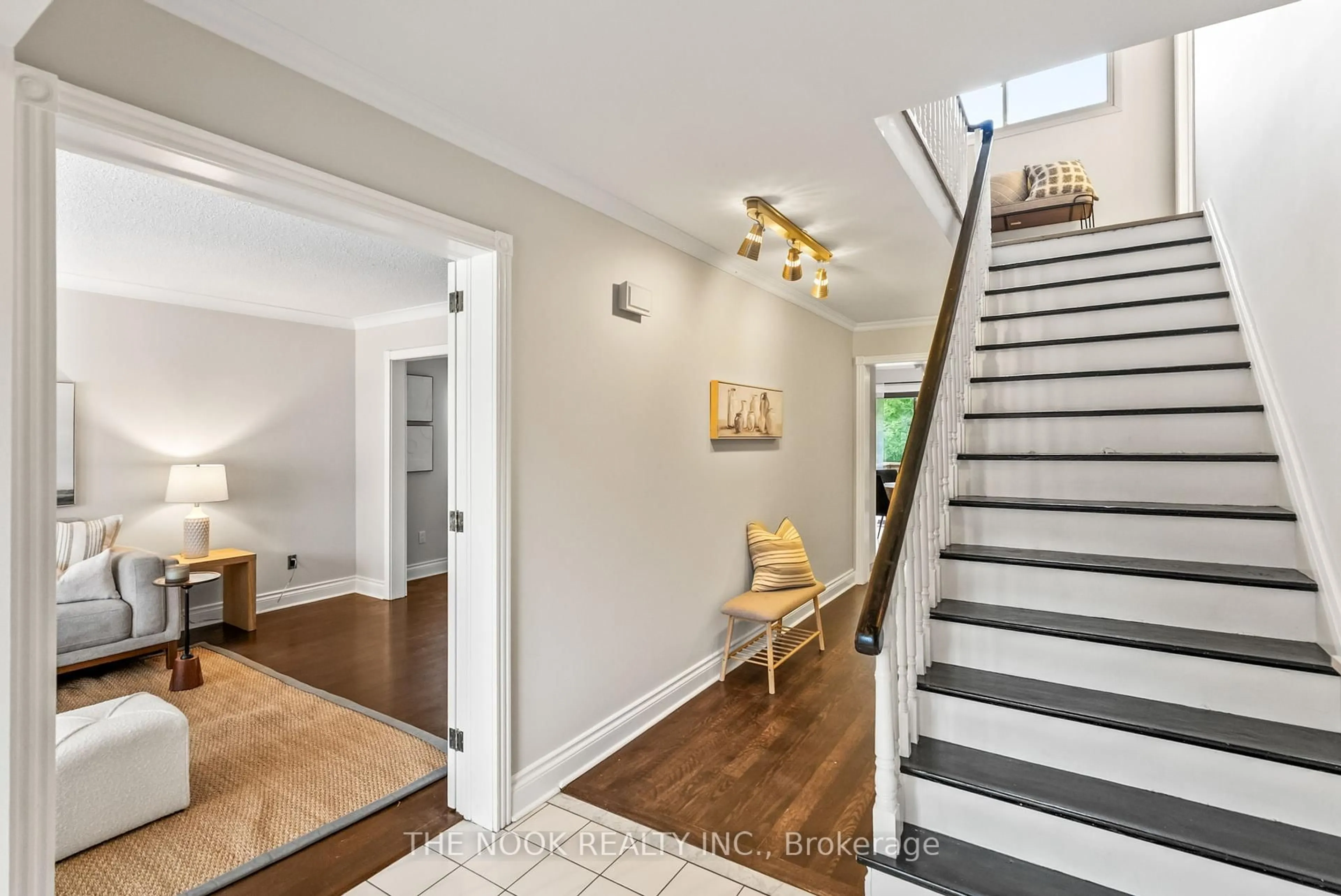 Indoor entryway for 53 Acheson Blvd, Toronto Ontario M1C 3C4