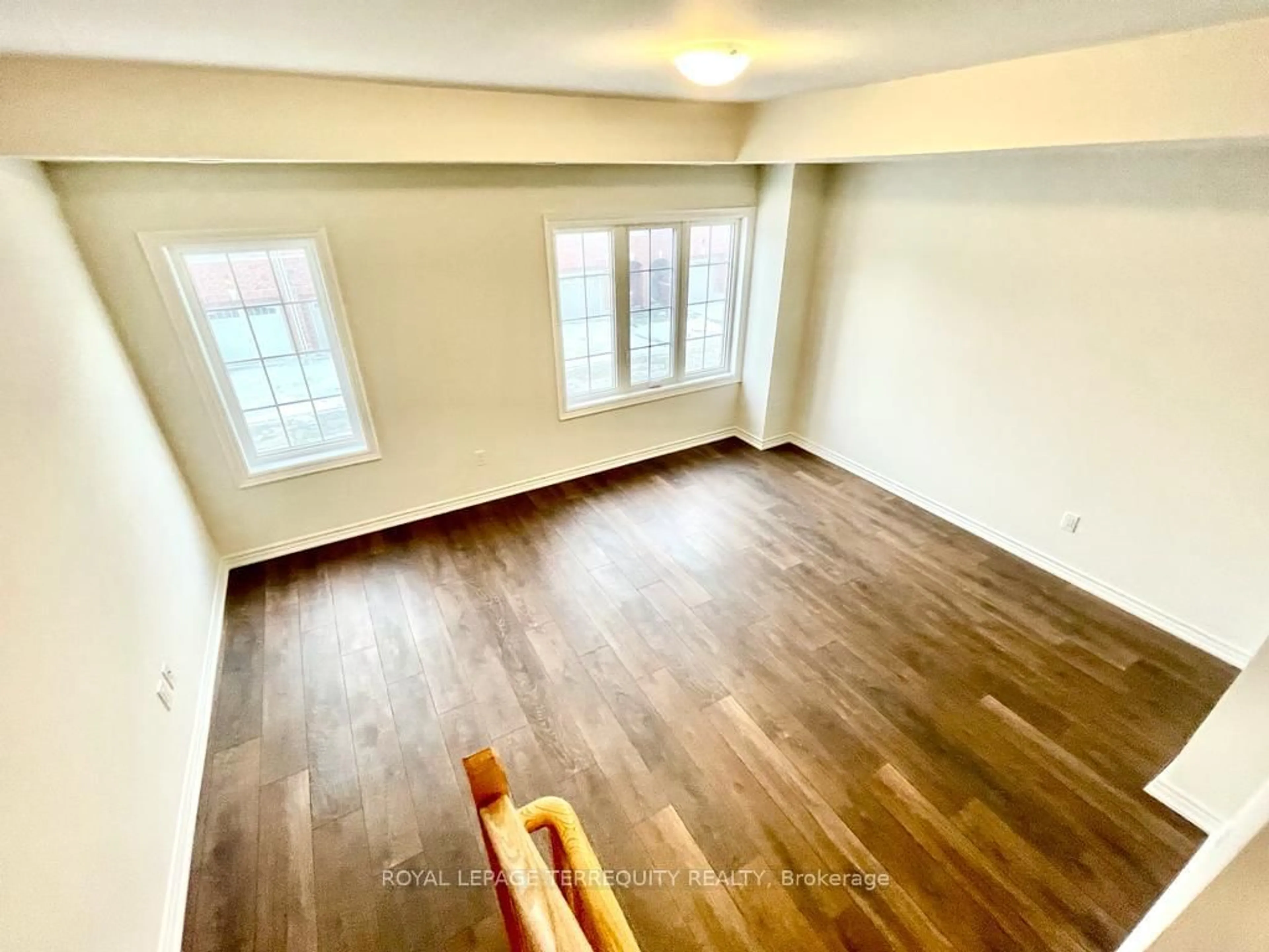 A pic of a room for 2553 Barbarolli Path #116, Oshawa Ontario L1L 0P9