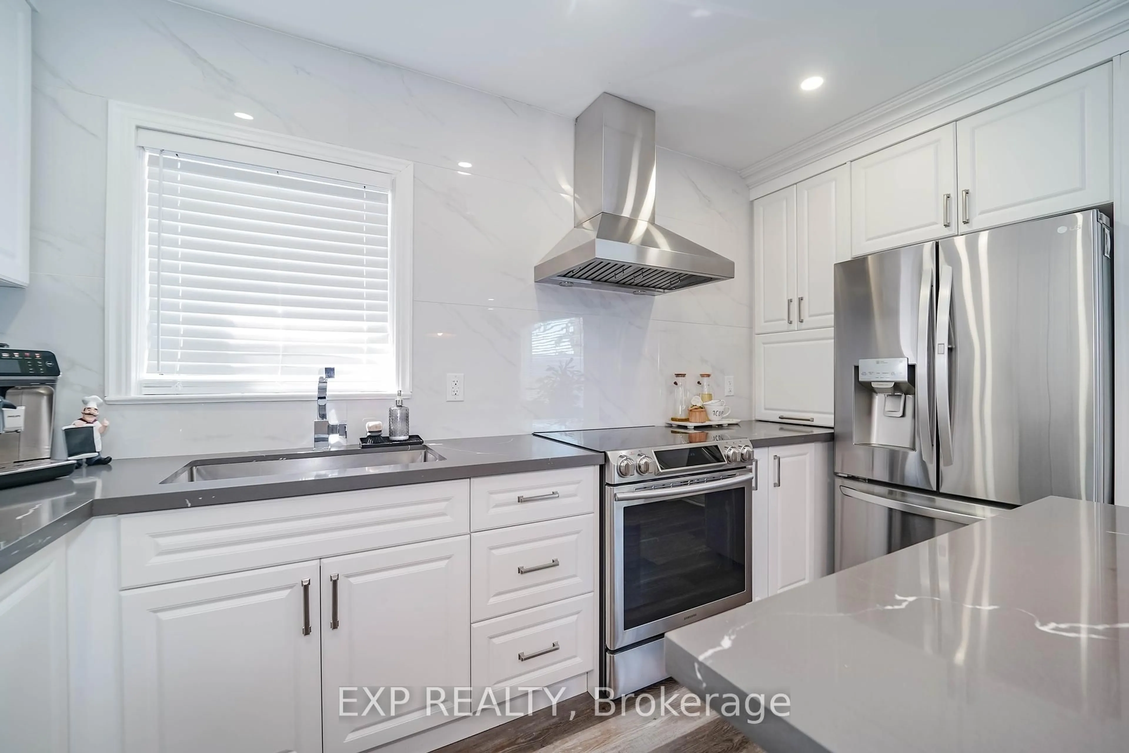 Contemporary kitchen, unknown for 43 Southmead Rd, Toronto Ontario M1L 2H9