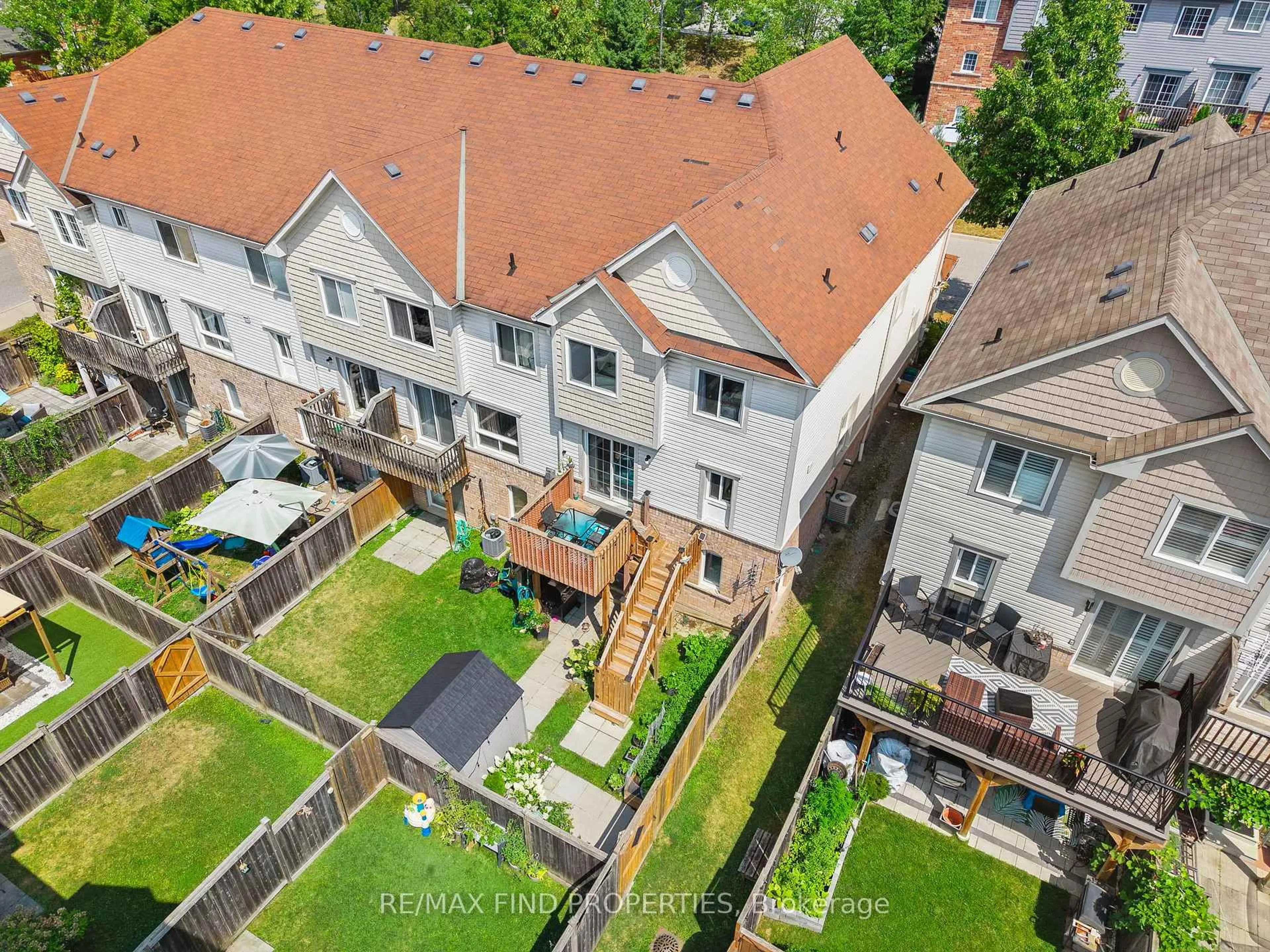 A pic from outside/outdoor area/front of a property/back of a property/a pic from drone, city buildings view from balcony for 24 Bartolo Lane, Ajax Ontario L1T 0C2
