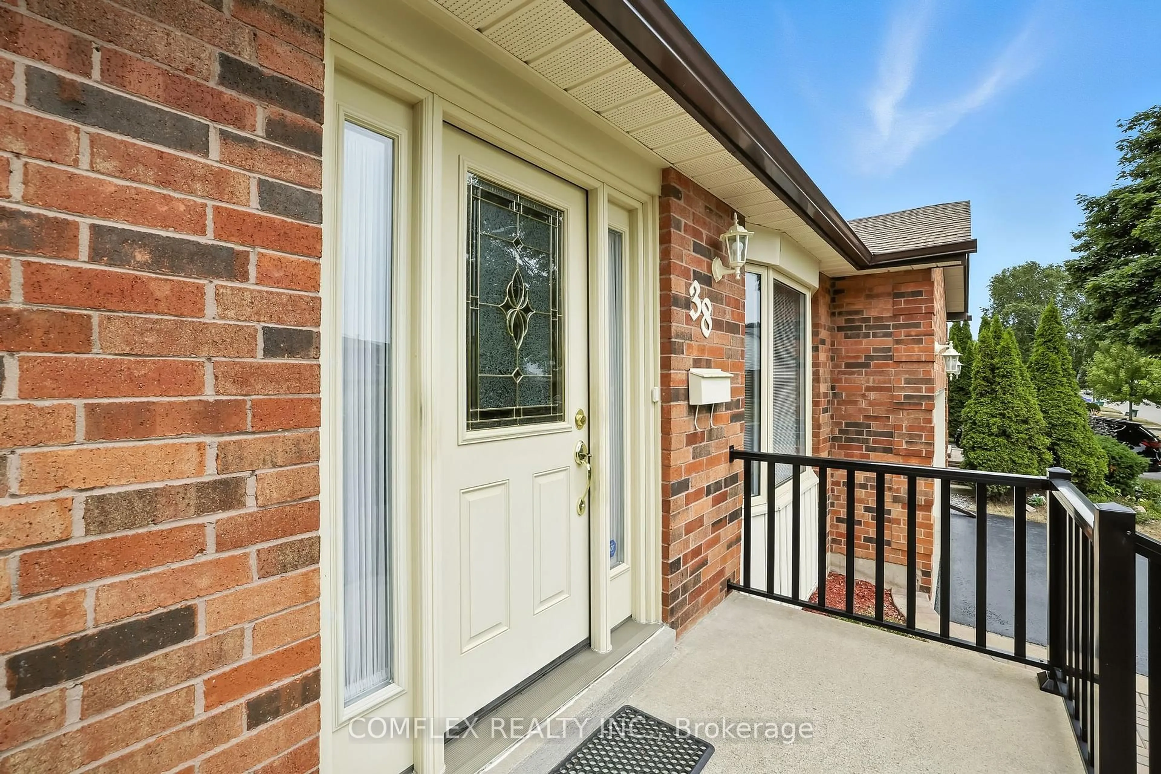 Unknown for 38 Barley Mill Cres, Clarington Ontario L1C 4E4