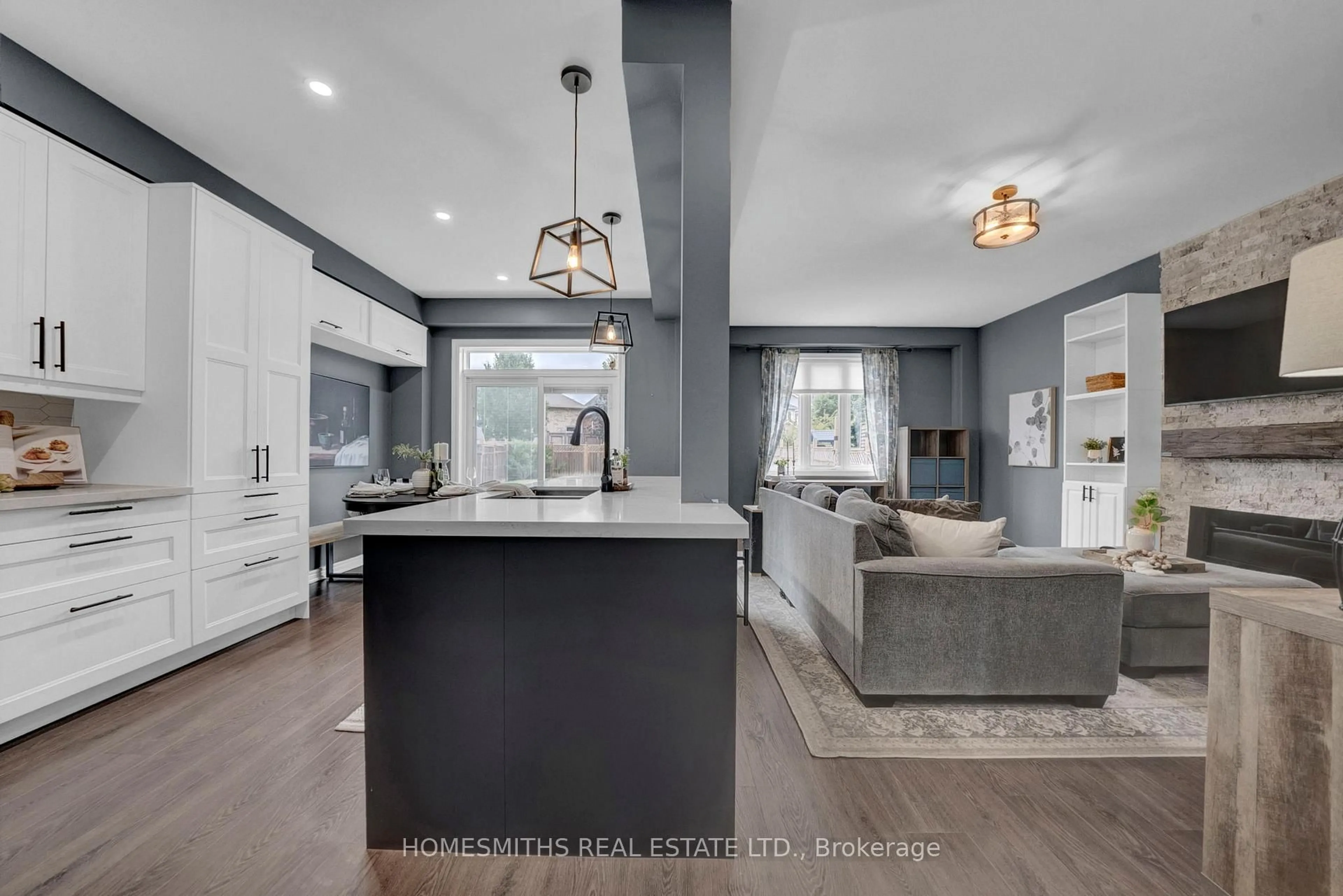Open concept kitchen, ceramic/tile floor for 109 Westover Dr, Clarington Ontario L1C 0M8
