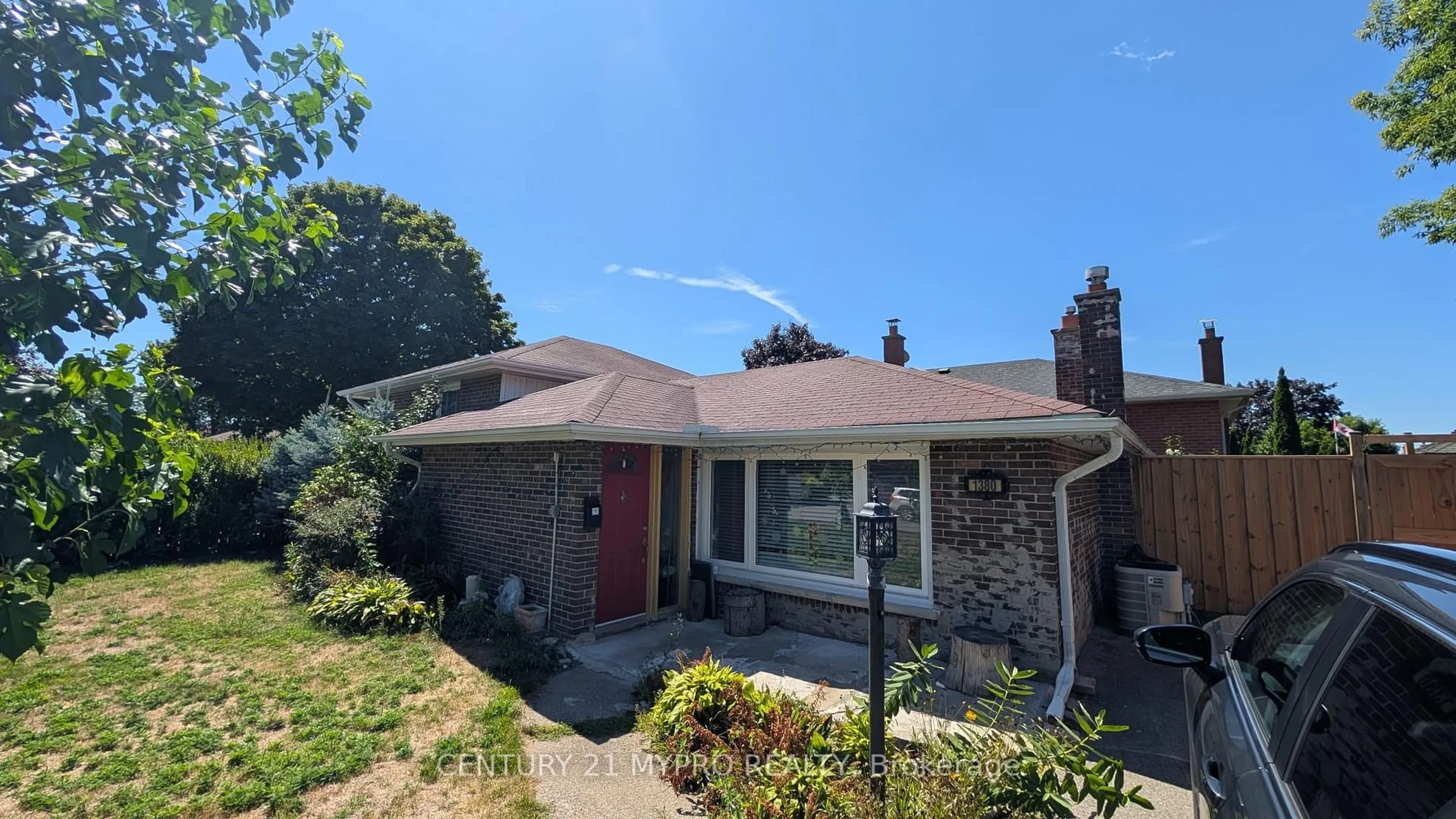 Home with brick exterior material, street for 1380 Sarcee St, Oshawa Ontario L1G 4N3