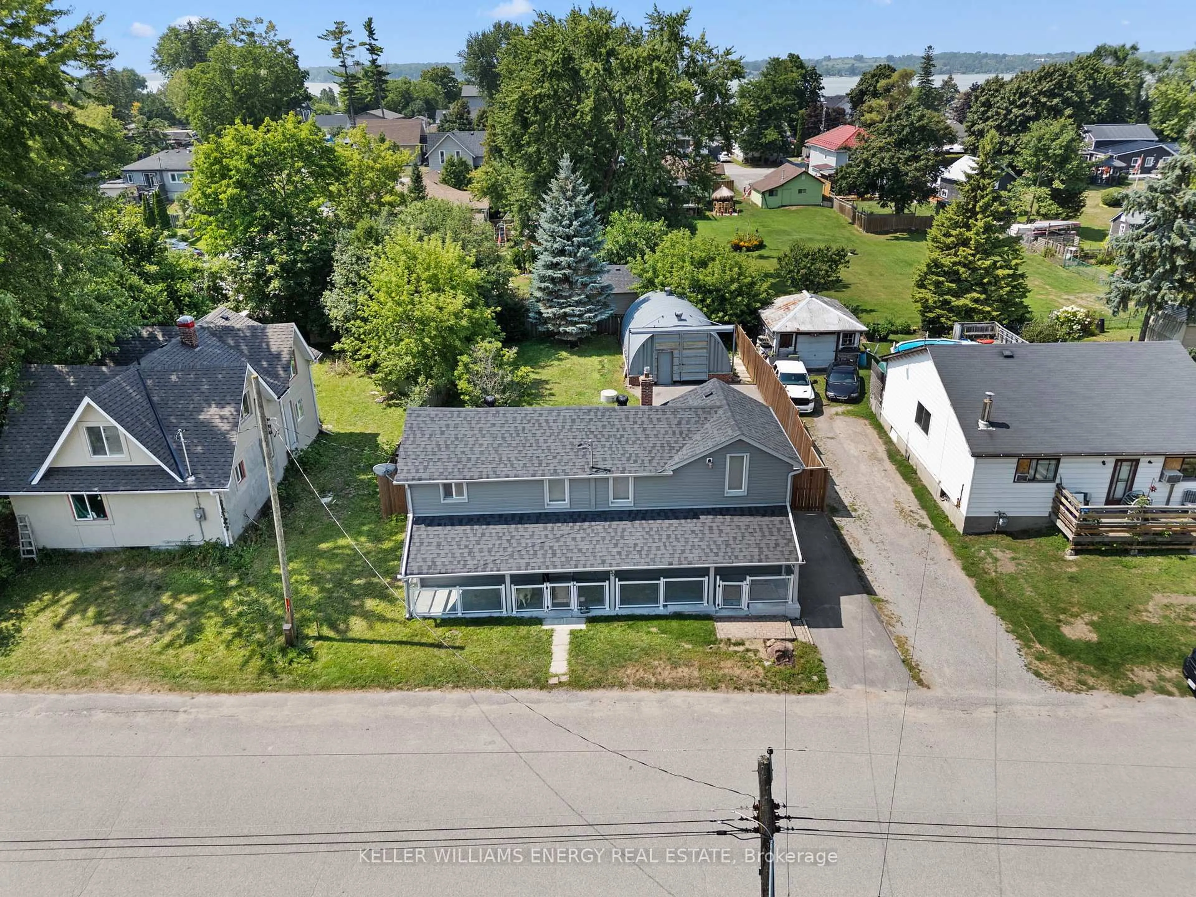 A pic from outside/outdoor area/front of a property/back of a property/a pic from drone, street for 30 Pier St, Scugog Ontario L0B 1E0