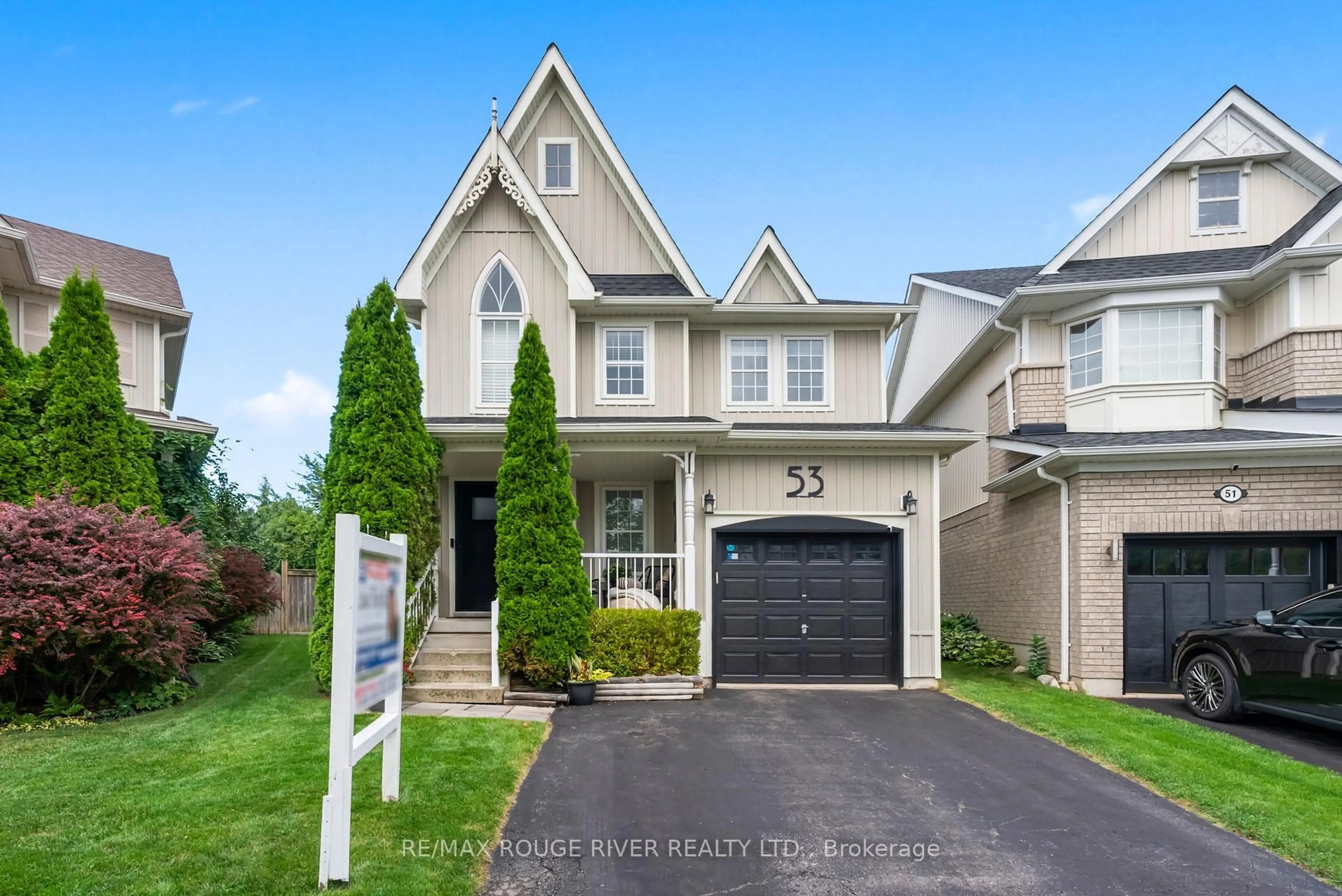 Home with vinyl exterior material, street for 53 Cranborne Cres, Whitby Ontario L1M 2M1