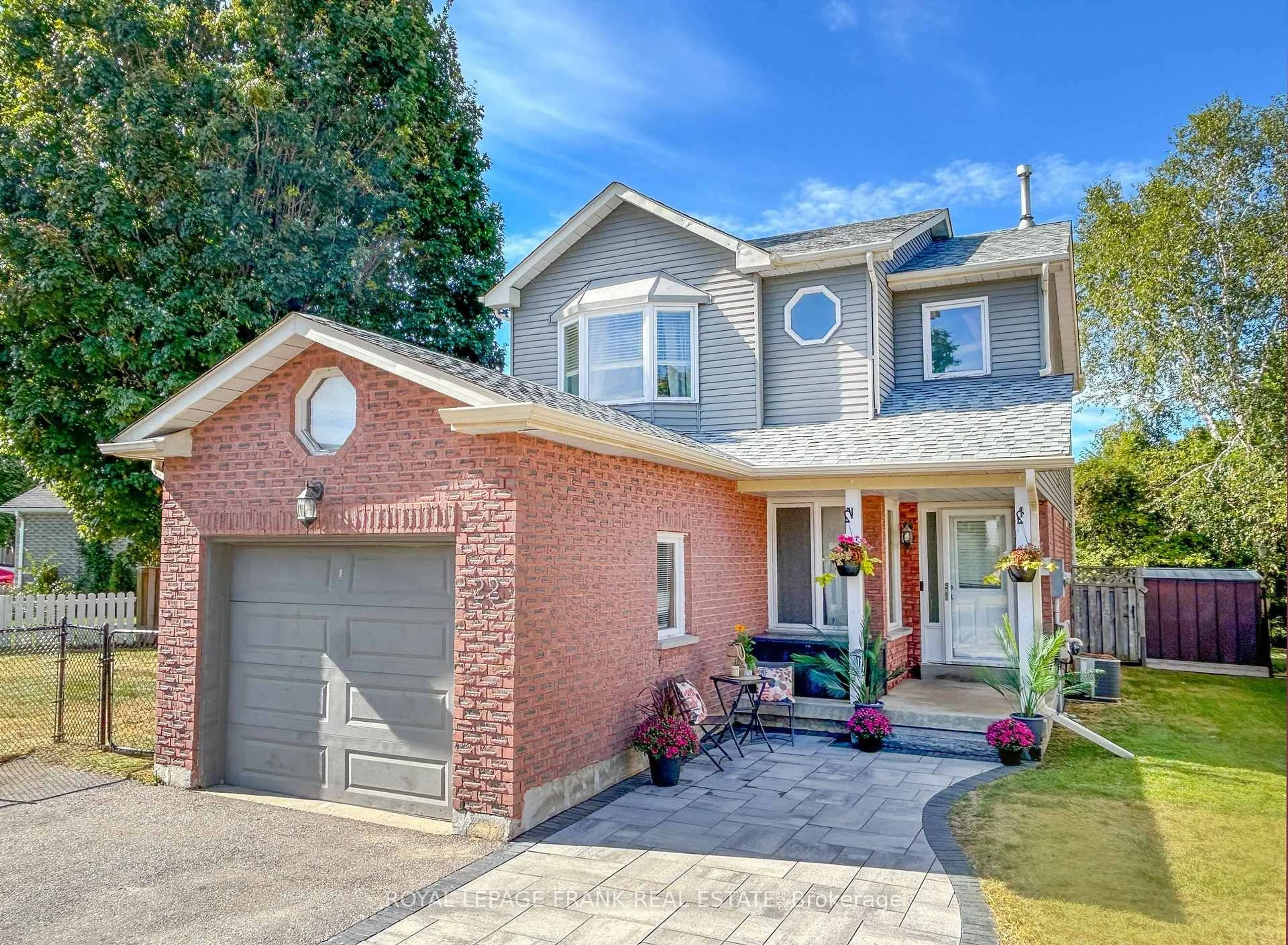 Home with brick exterior material, street for 22 Windham Cres, Clarington Ontario L1E 1Y7