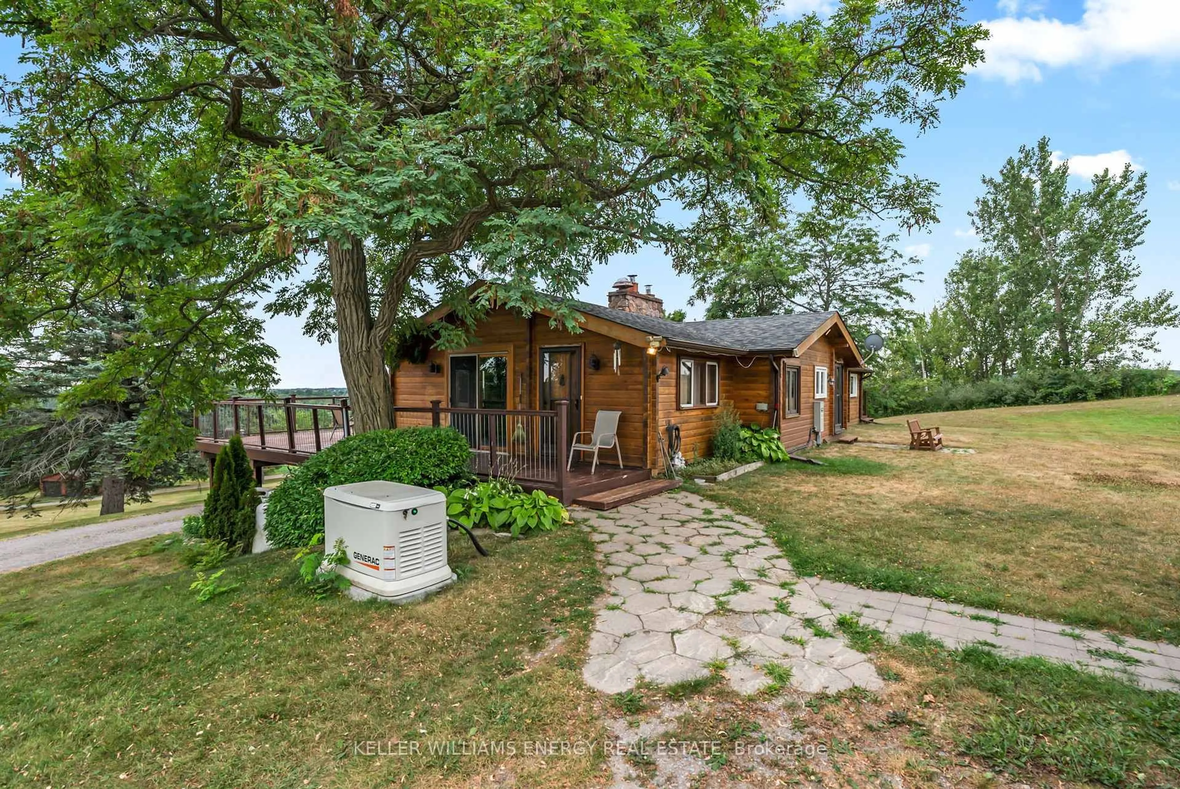A pic from outside/outdoor area/front of a property/back of a property/a pic from drone, street for 7368 Mercer Rd, Clarington Ontario L0A 1E0