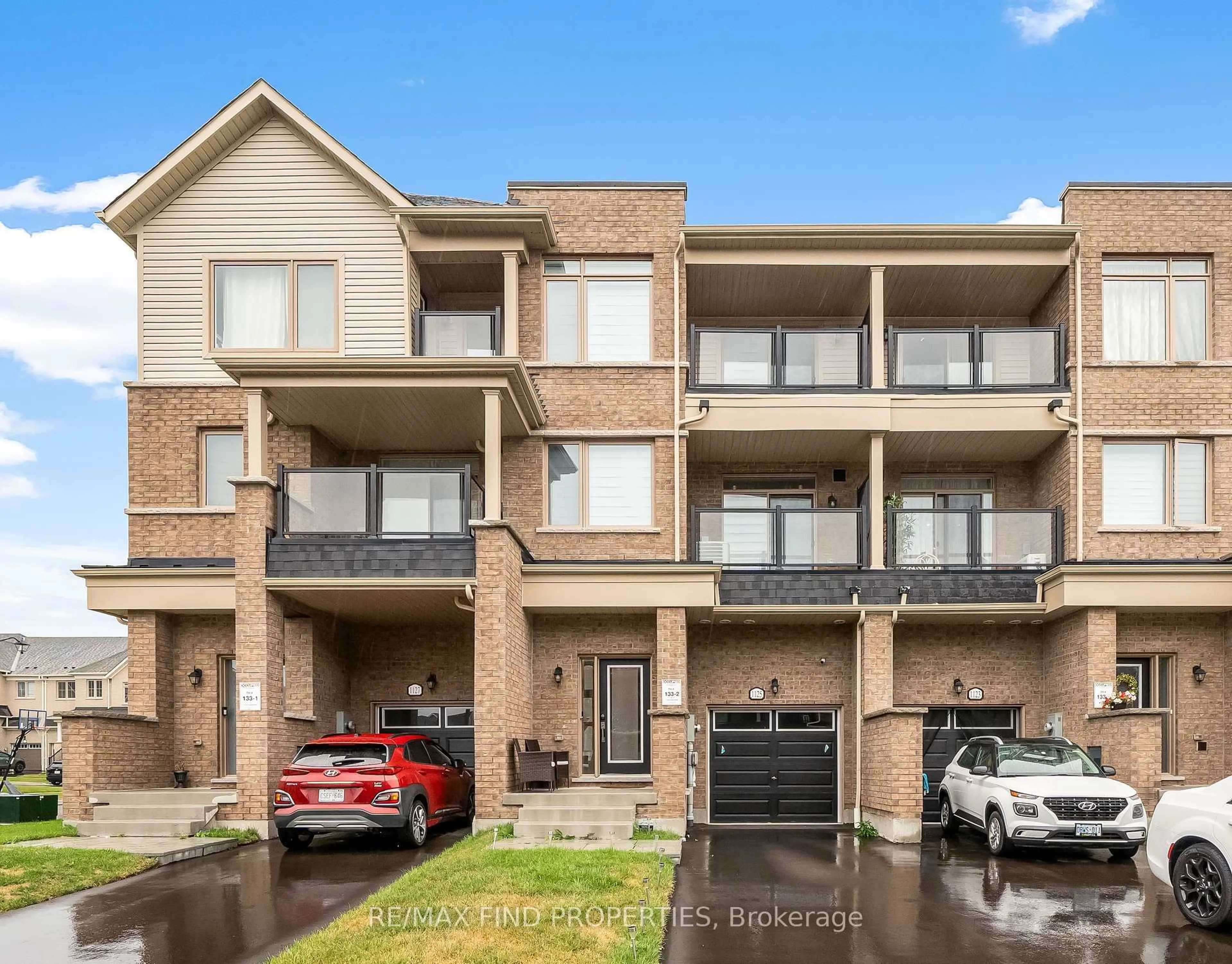 Home with brick exterior material, street for 1125 Lockie Dr, Oshawa Ontario L1L 0R9
