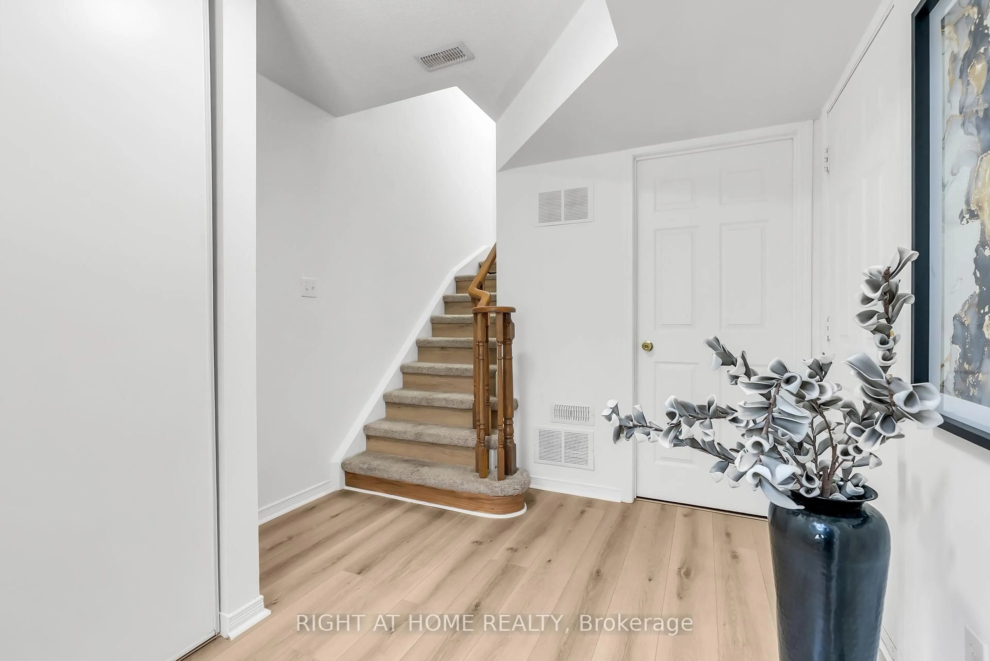 Unknown for 1775 Valley Farm Rd #61, Pickering Ontario L1V 7J9