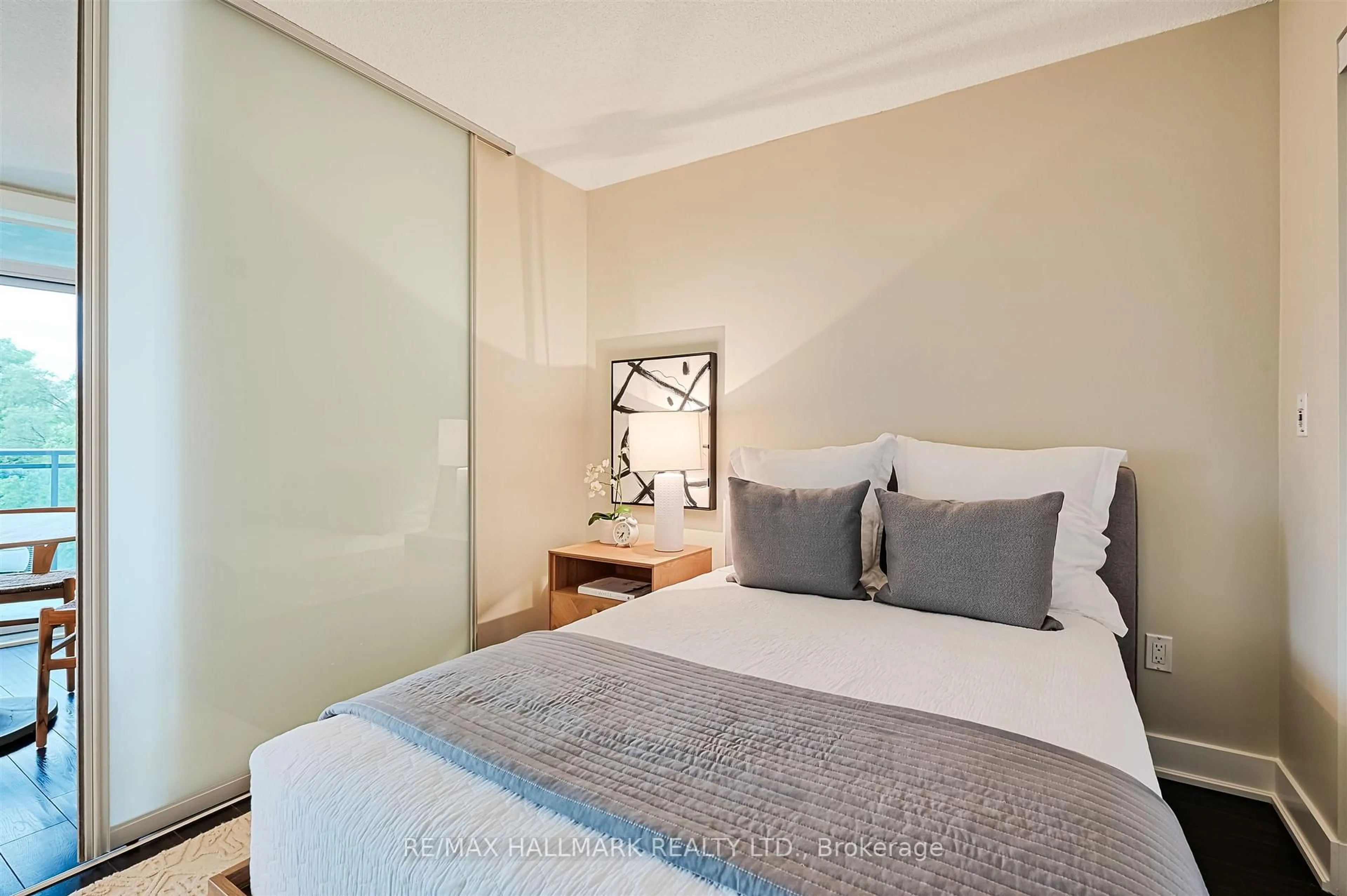 Bedroom with bed, unknown for 1048 Broadview Ave #302, Toronto Ontario M4K 2B8