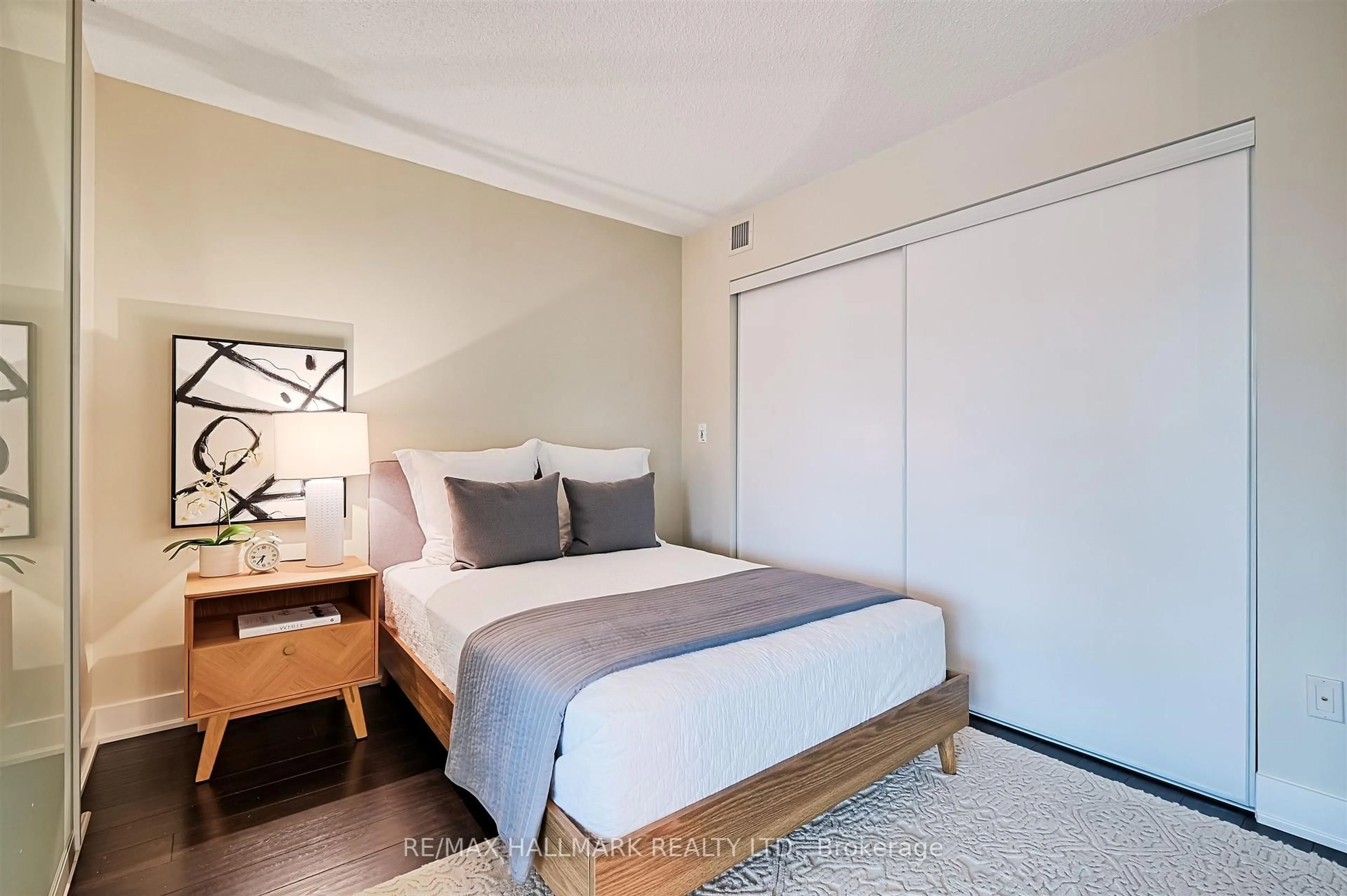 Bedroom with bed, unknown for 1048 Broadview Ave #302, Toronto Ontario M4K 2B8