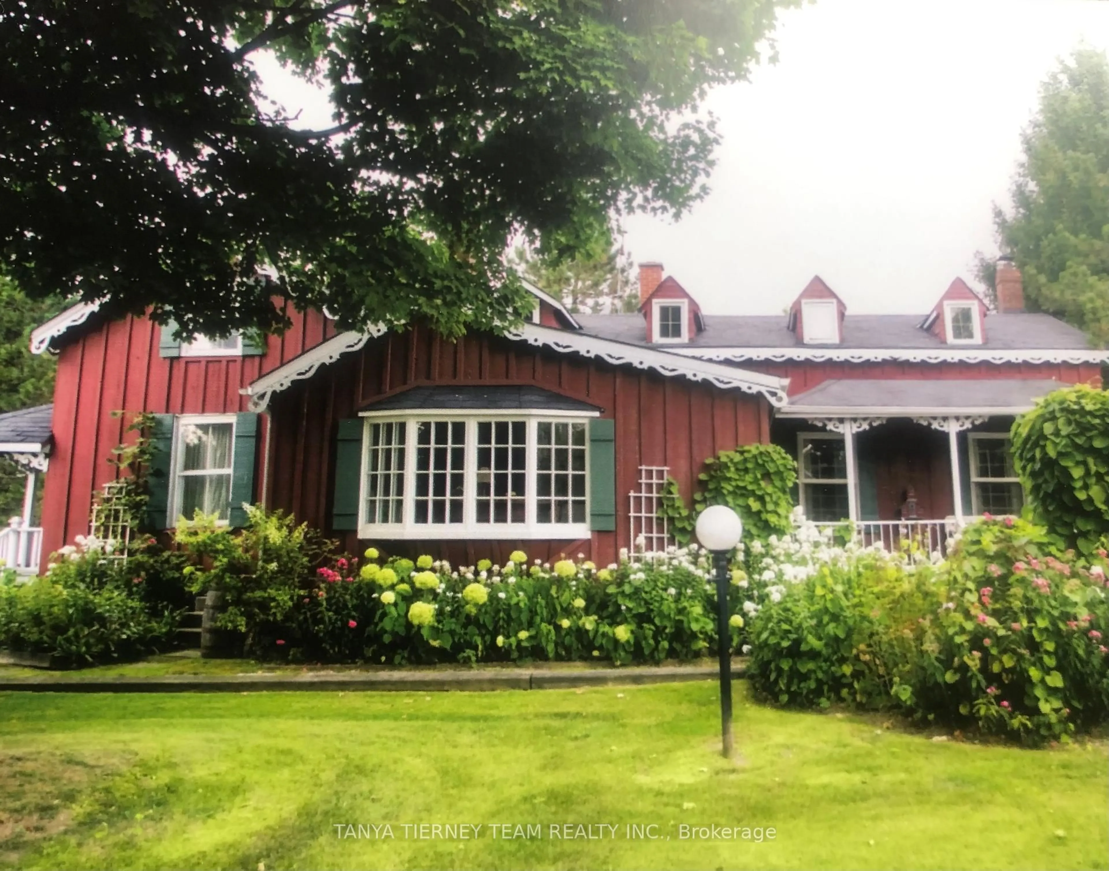 Unknown for 130 Myrtle Rd, Whitby Ontario L0B 1A0